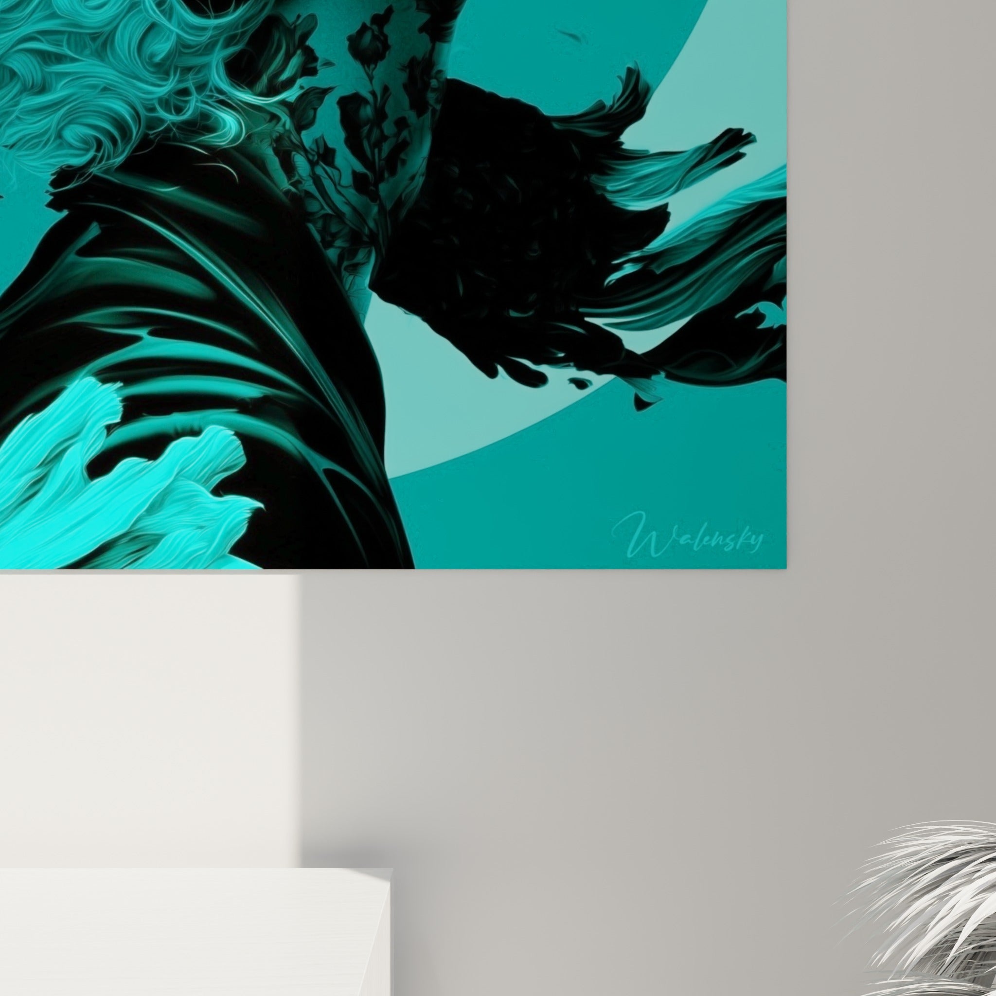 Mèches turquoise et empâtements noirs texturés révélant le grain pictural de ce visage abstrait de près