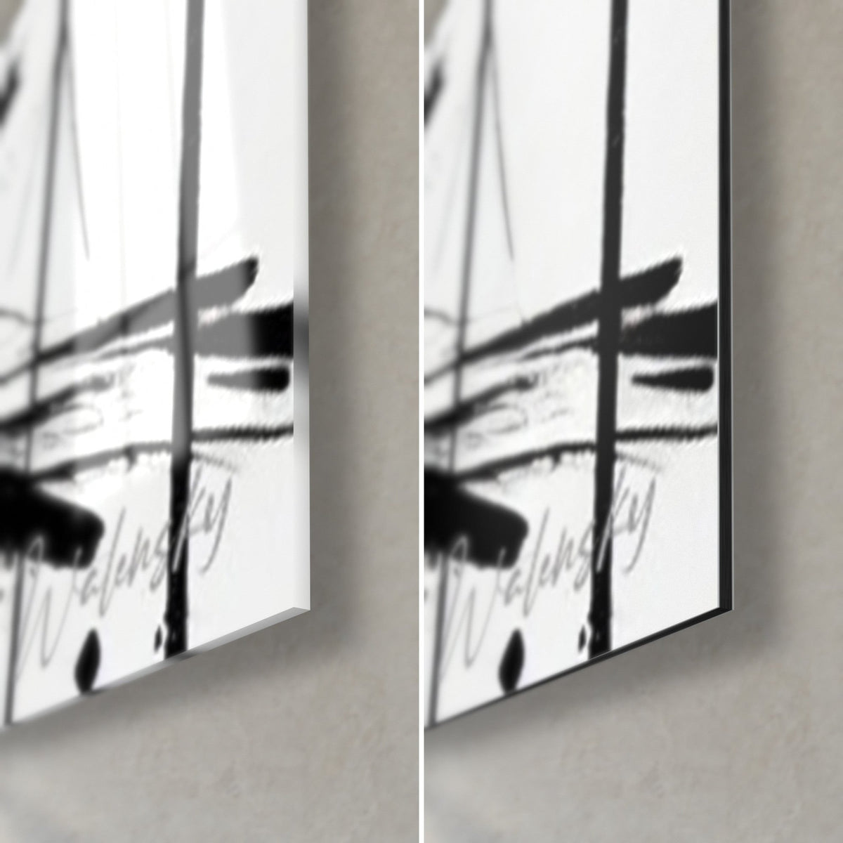 Quadro profilo femminile a lavis nero, angolo in basso a destra: vetro acrilico lucido a sinistra, alluminio Dibond bianco opaco a destra, bordo di 3 mm