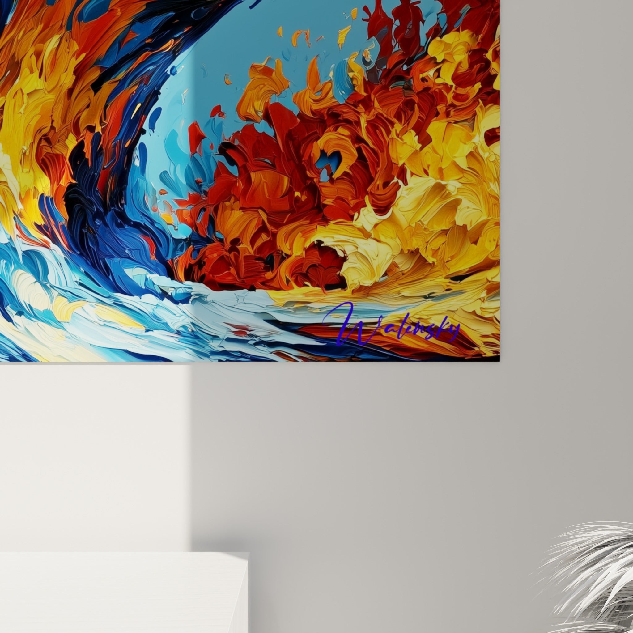 Empâtements de bleu marine et coulures orangées se fondant en volutes denses, matière peinte visible de près