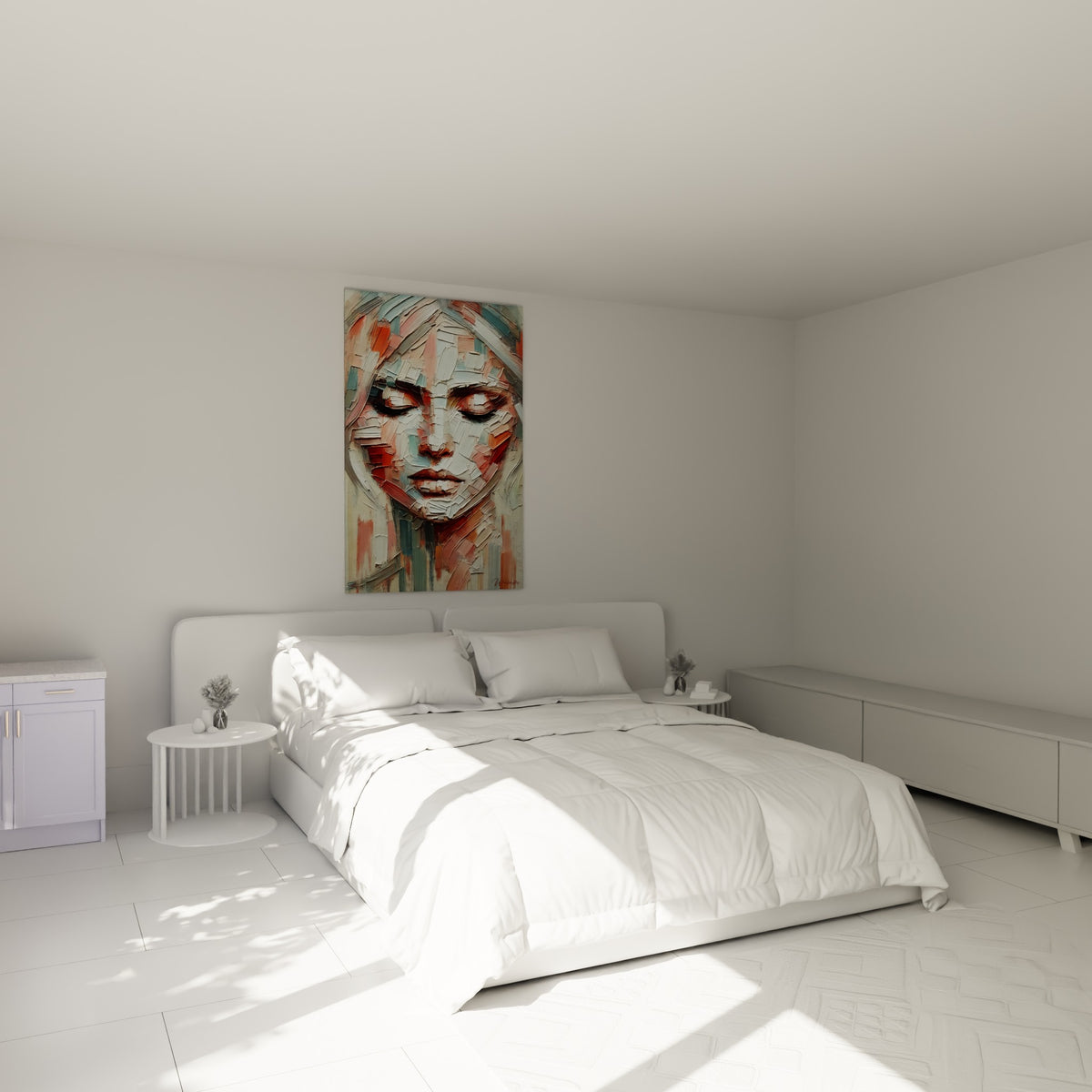 Femme aux paupières closes en terracotta et bleu sauge, tableau visage abstrait au-dessus d'un lit dans une chambre claire
