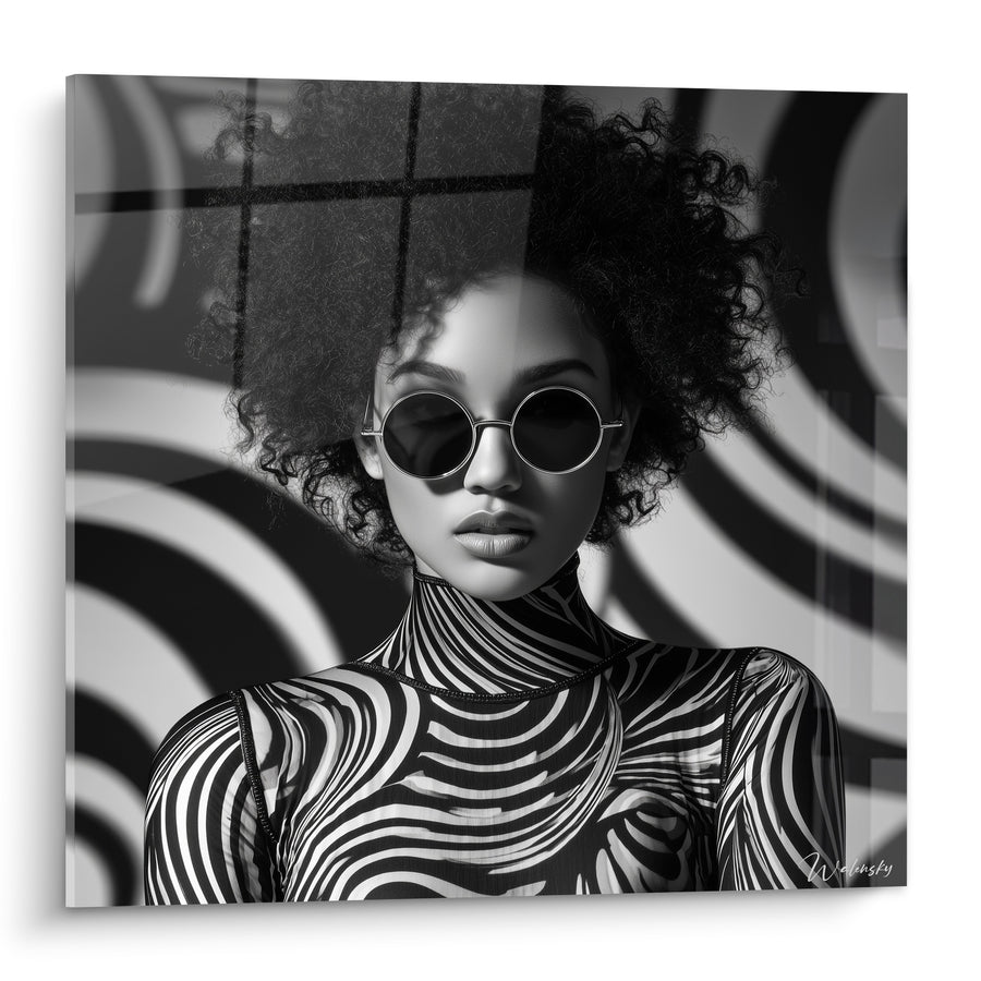 Quadri Donna afro con occhiali rotondi zebrati - Sguardo ipnotico - Edizione Viso bianco e nero