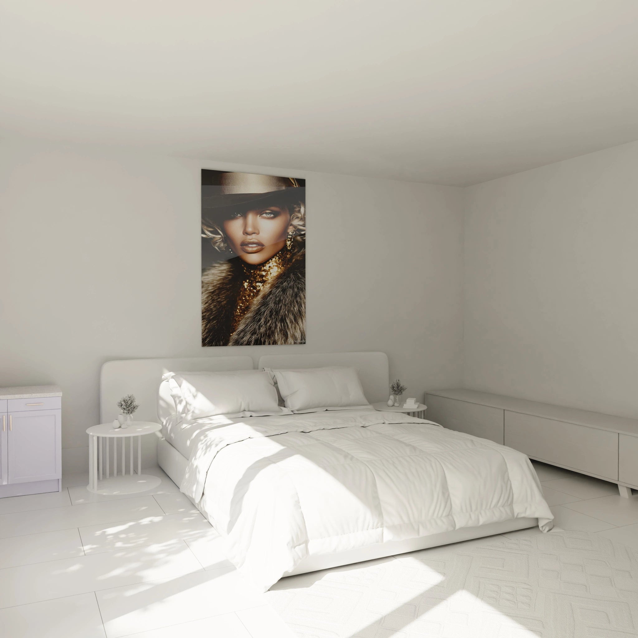 Tableau visage mode dorée de Walensky, décor élégant pour chambre moderne avec lumière naturelle