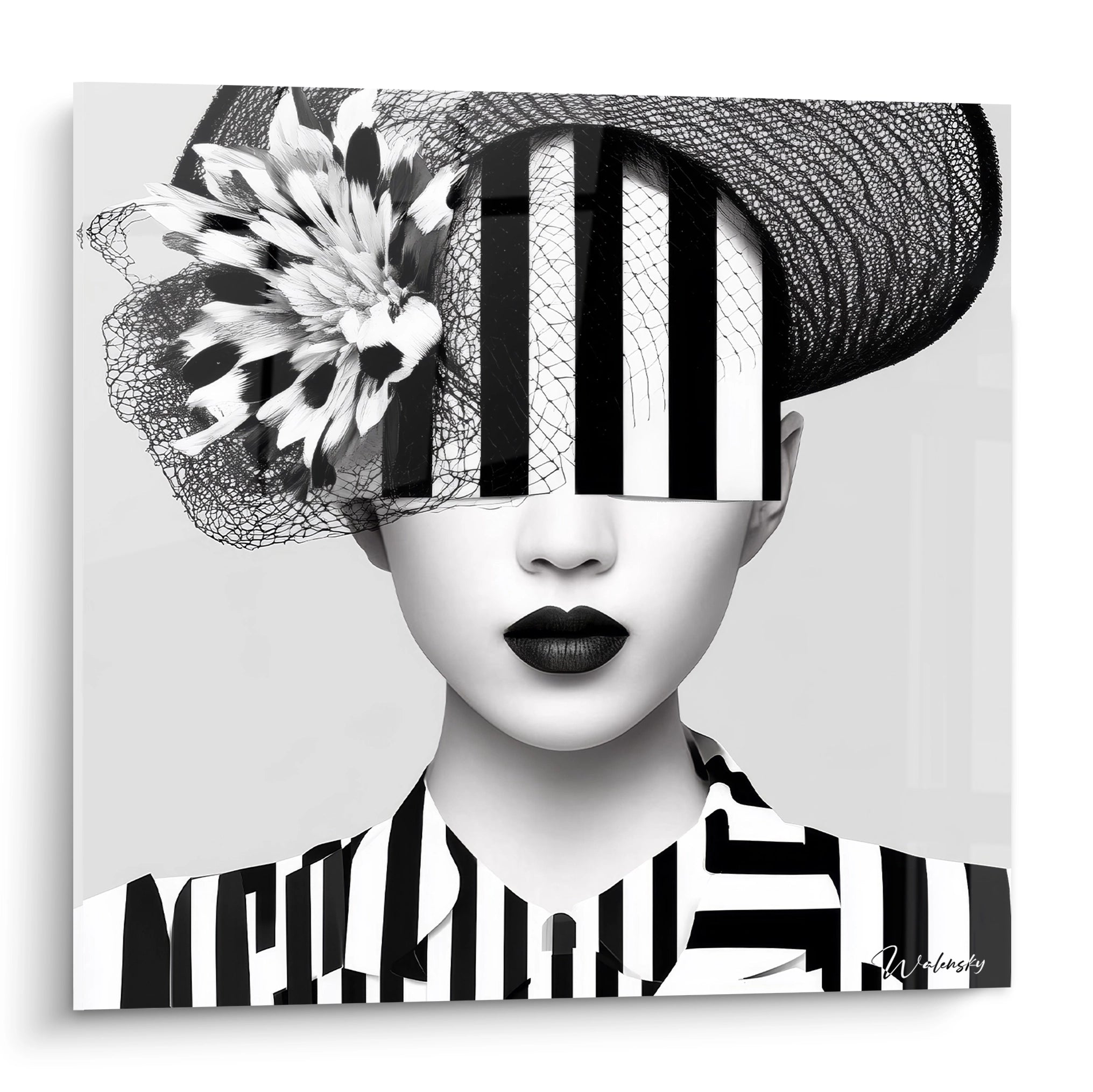 Tableau mural visage énigmatique noir et blanc de Walensky avec motifs rayés et un chapeau élégant.