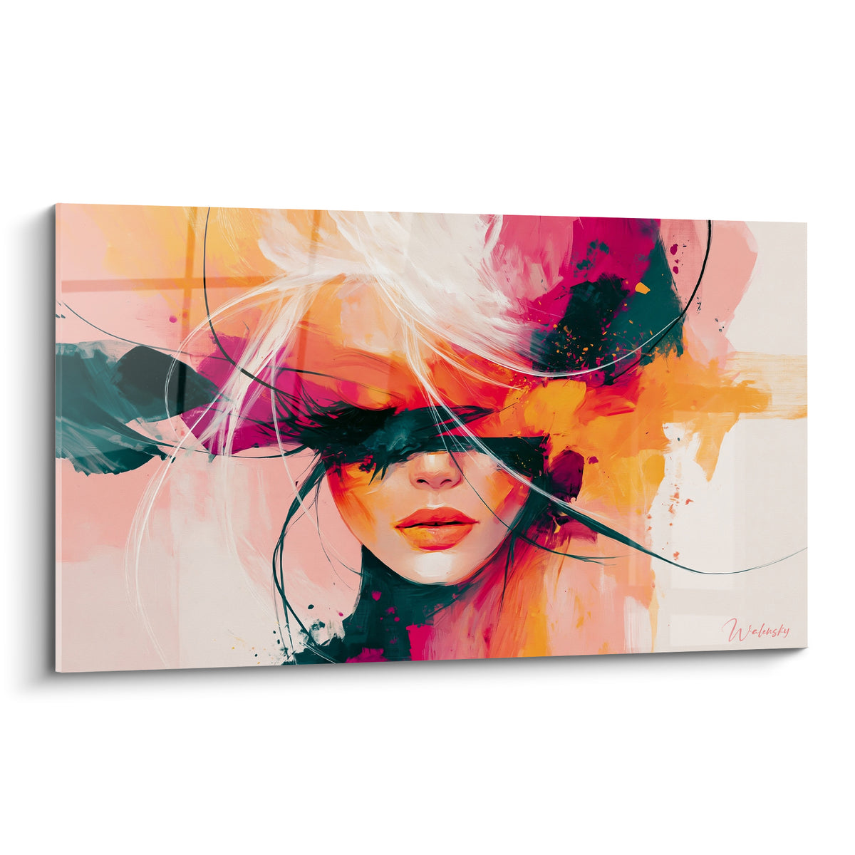 Visage féminin aux yeux voilés, mèches blanches et touches rose fuchsia et orange vif