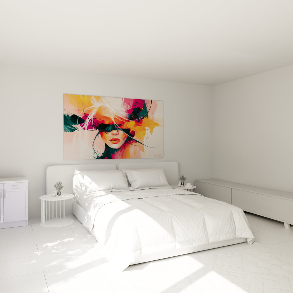 Portrait voilé rose fuchsia et orangé accroché au-dessus d'un lit dans une chambre claire