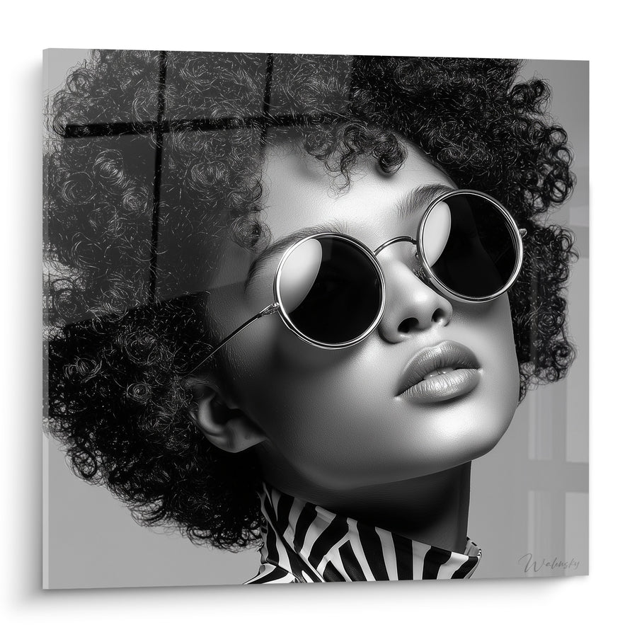 Dipinto Donna afro con occhiali rotondi - Sicurezza affermata - Edizione Volto in bianco e nero