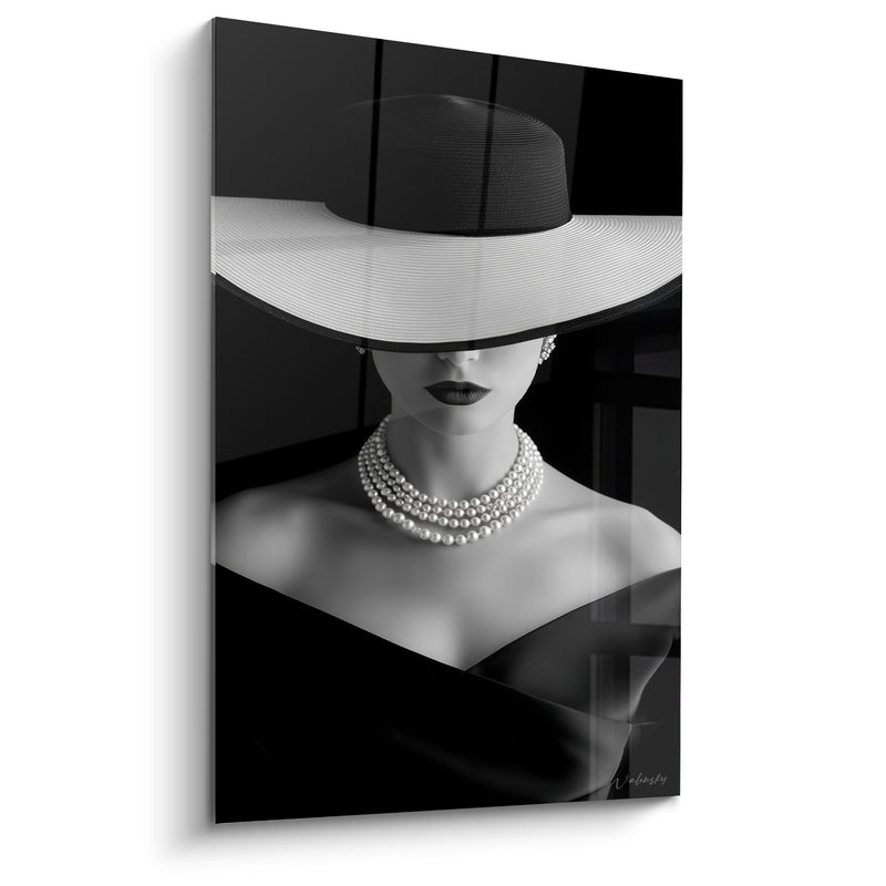 Tableau Chapeau blanc et noir collier de perles multirang - Épaules dénudées croisées - Edition Visage noir et blanc