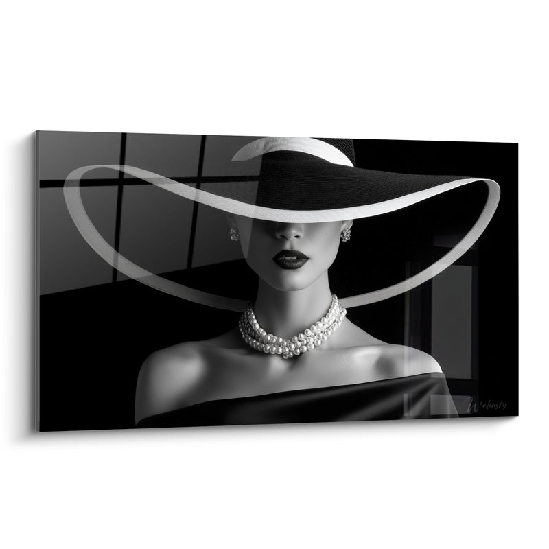 Tableau Chapeau noir et blanc ruban flottant - Collier de perles triple rang - Edition Visage noir et blanc