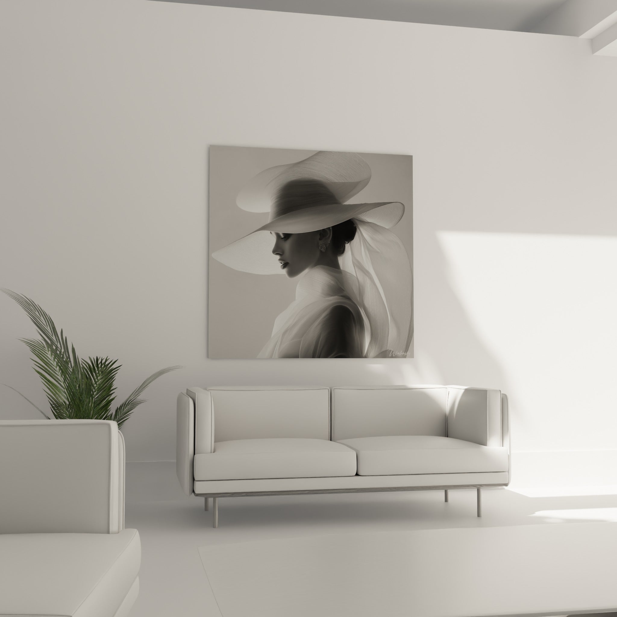 Portrait au large chapeau translucide, tableau visage noir et blanc au-dessus d'un canapé dans un salon lumineux