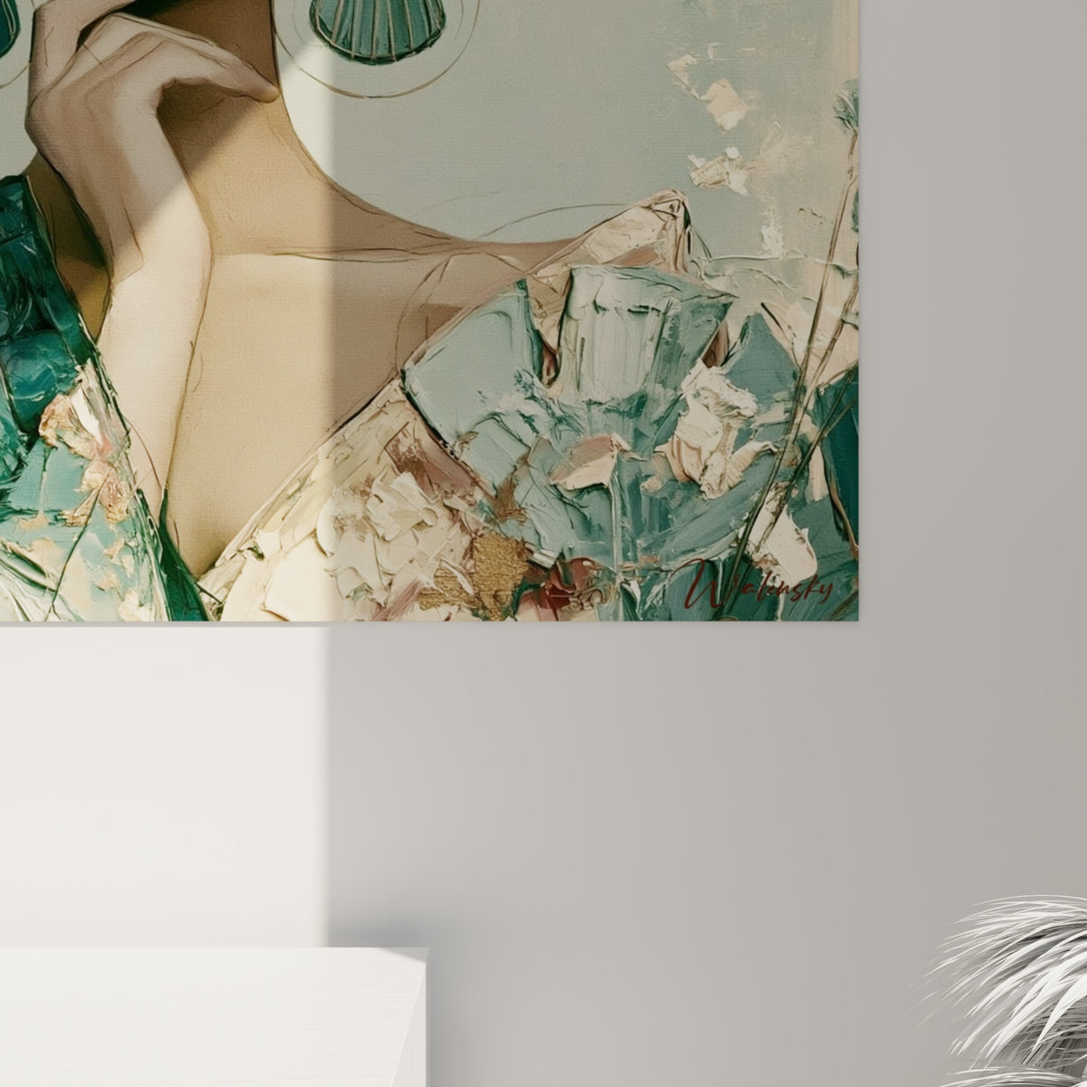 Empâtements émeraude et dorés du tableau Visage, textures de peinture épaisse et reflets crème sur la coiffe florale