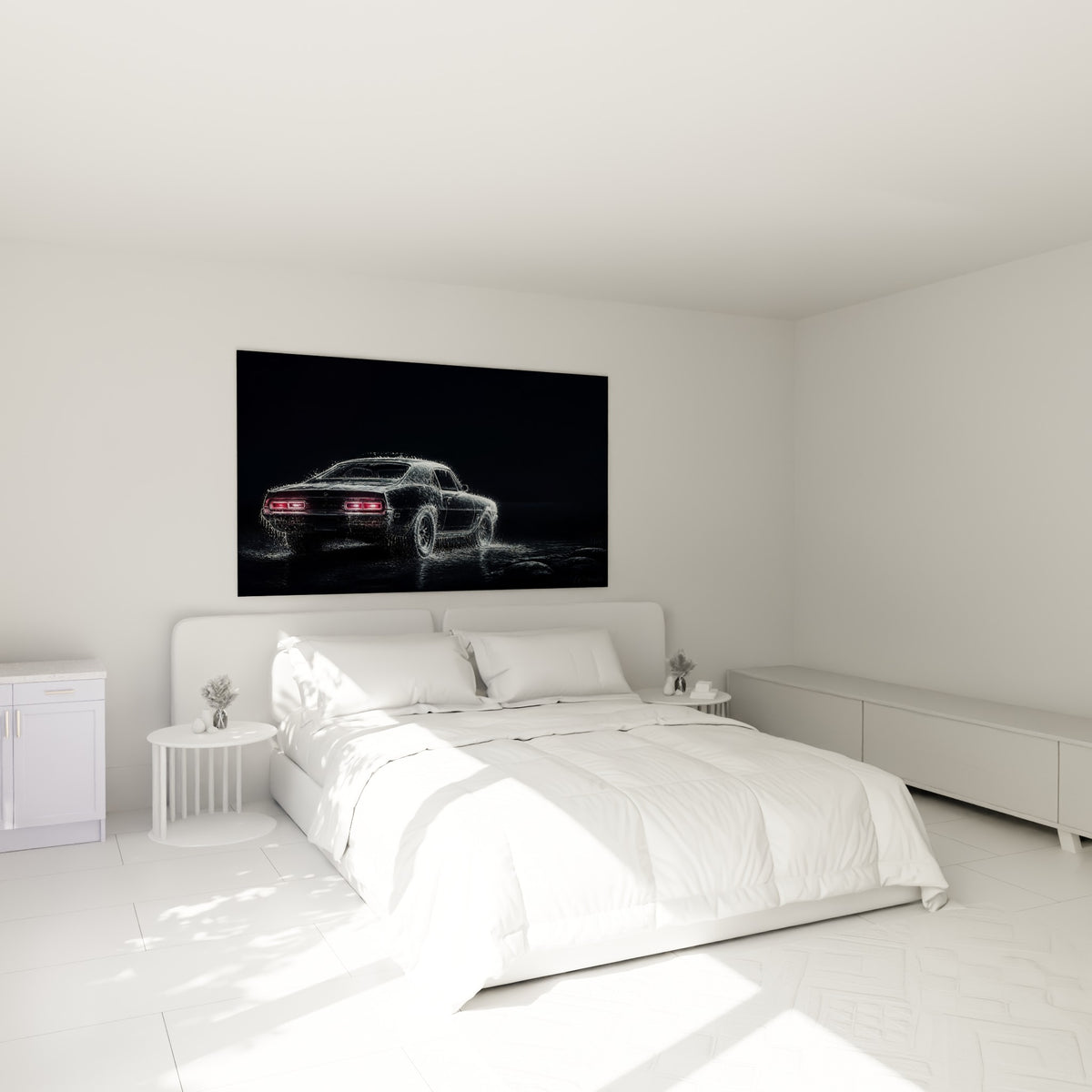 Silhouette de voiture anthracite et rouge, effet liquide saisissant, accrochée au-dessus d'un lit dans une chambre claire