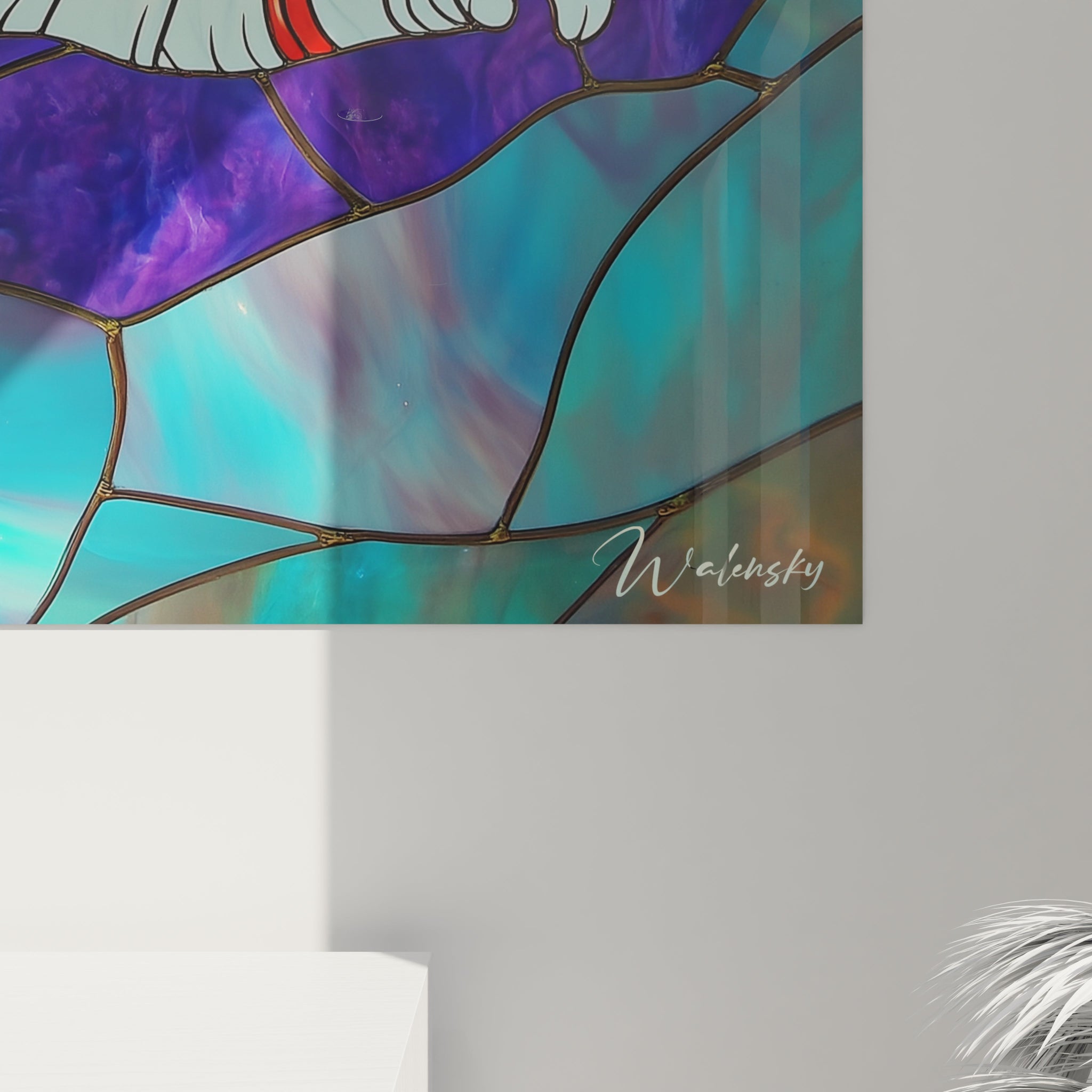 Un tableau cosmonaute artistique présentant un voyageur spatial en tenue blanche traversant un univers fragmenté aux couleurs vives de bleu, violet et rouge, avec une texture visuelle évoquant la translucidité du verre coloré et l'aspect segmenté caractéristique des vitraux.
