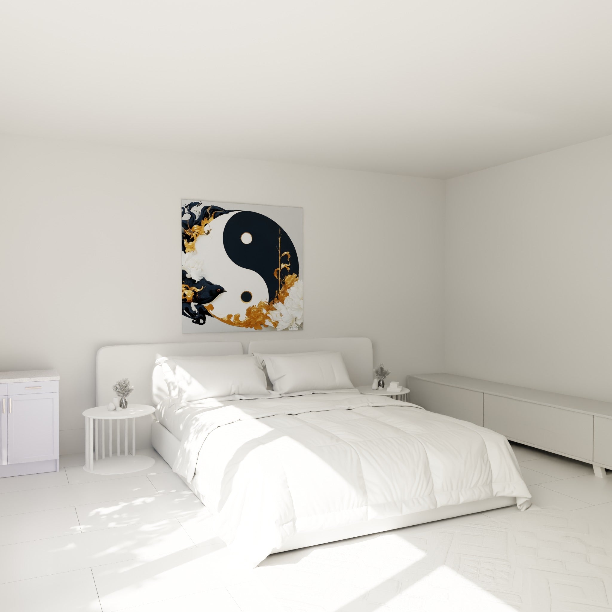 Oiseau noir posé sur un Yin Yang doré et blanc, au-dessus d'un lit dans une chambre claire
