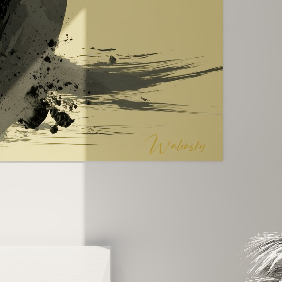 Détail des coulures d'encre noire et grain doré du tableau Yin Yang en gros plan