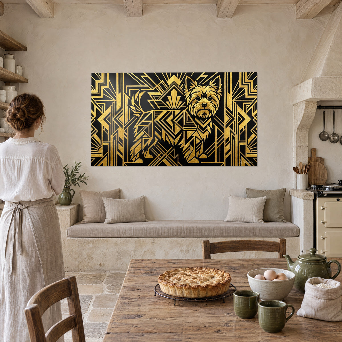 Πίνακας κουταβιού Art Deco σε σφυρήλατο χρυσό σε μαύρο φόντο, μεγάλοι συμμετρικοί ανεμιστήρες, αγροτική κουζίνα με μπεζ και πράσινη πέτρα