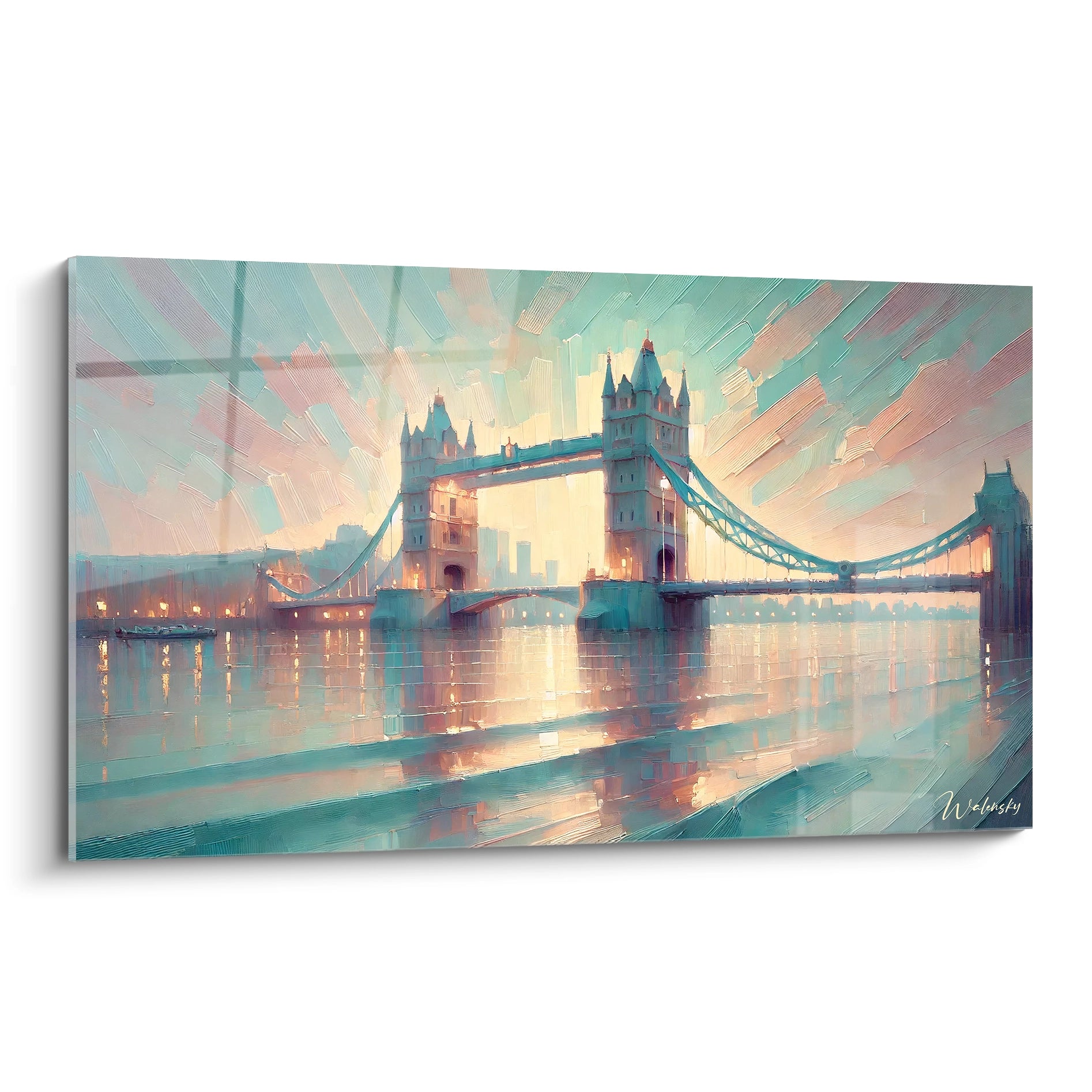 tableau Tower Bridge vu de biais révèle une symétrie parfaite entre ses arches et ses tours. Des nuances de bleu et d’or illuminent l’eau calme, créant une scène urbaine majestueuse et apaisante.

