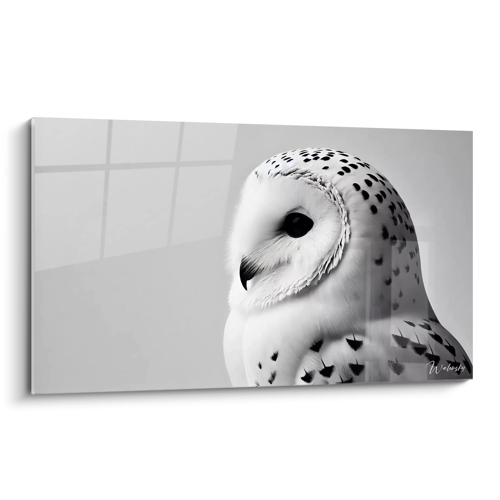 tableau chouette avec un fond gris neutre qui met en valeur la texture realiste du plumage de l oiseau et son regard intense. Parfait pour une deco moderne et apaisante

