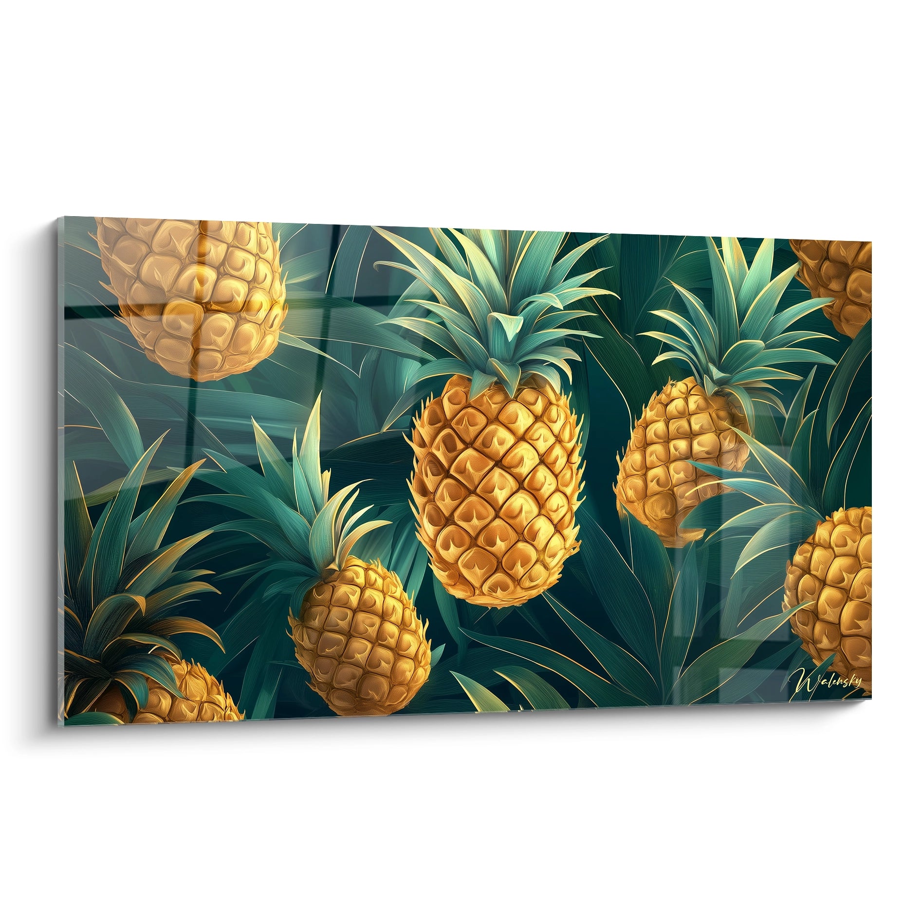 Un tableau ananas illustrant plusieurs ananas dorés sur un fond vert foncé, avec des feuilles détaillées et des effets de lumière accentuant la texture du fruit.

