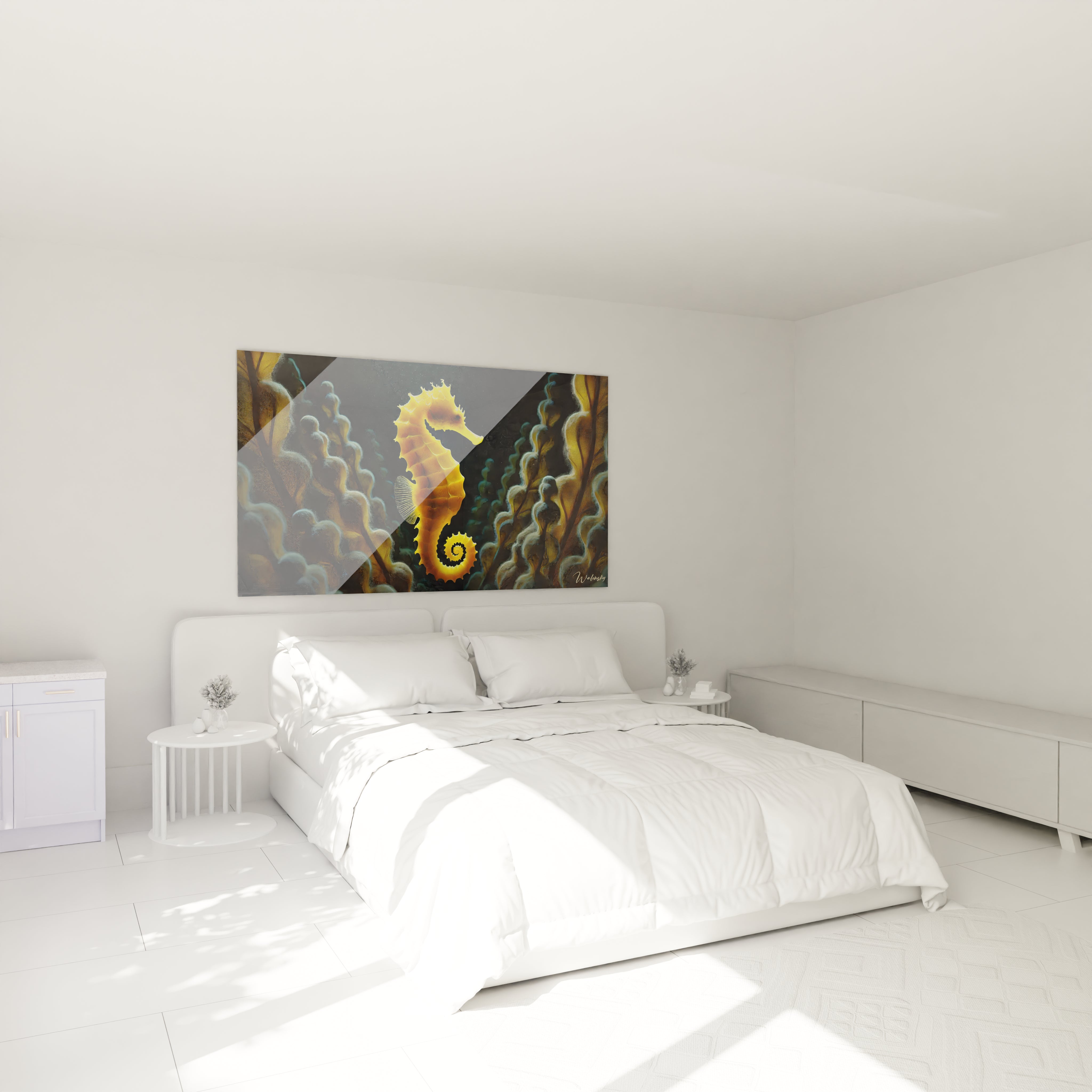 Tableau hippocampe accroché au-dessus du lit, ajoutant une touche de nature marine apaisante à la chambre. Idéal pour une décoration élégante et relaxante.
