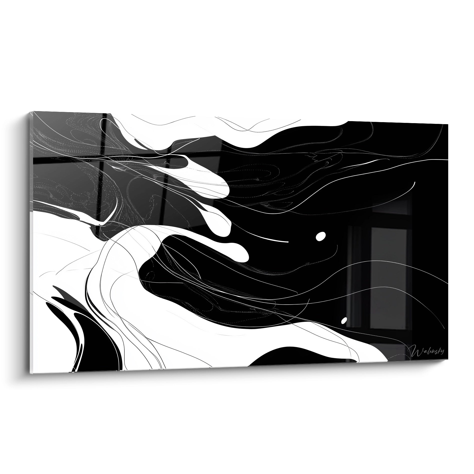 Un tableau rayures noir et blanc présentant des formes fluides et organiques qui s'entrelacent. Les lignes ondulantes créent un mouvement dynamique entre les zones noires profondes et blanches éclatantes, avec des transitions douces et des contrastes marqués sur toute la surface.
