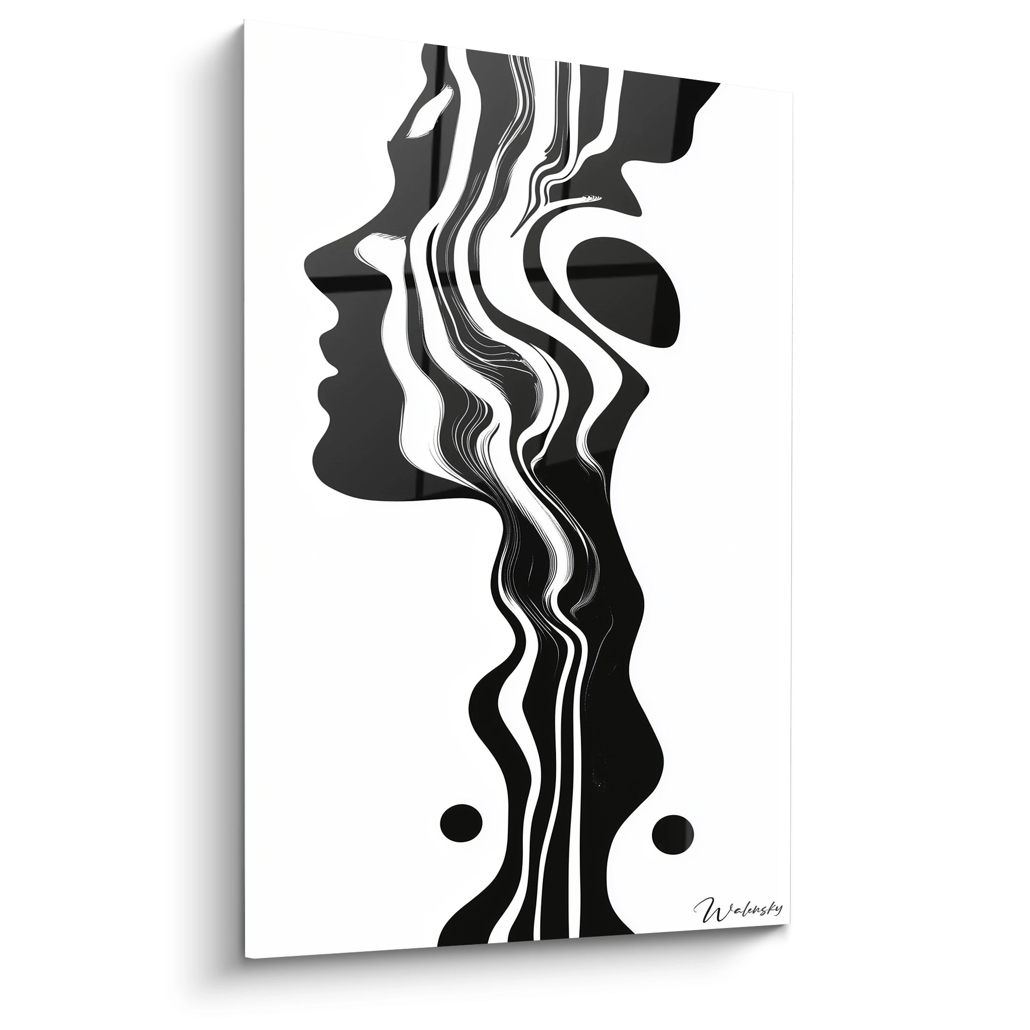 Un tableau rayures abstraites présentant des formes fluides en noir et blanc, avec des lignes ondulantes qui traversent verticalement la composition, créant un contraste saisissant et une impression de mouvement perpétuel sur fond blanc.
