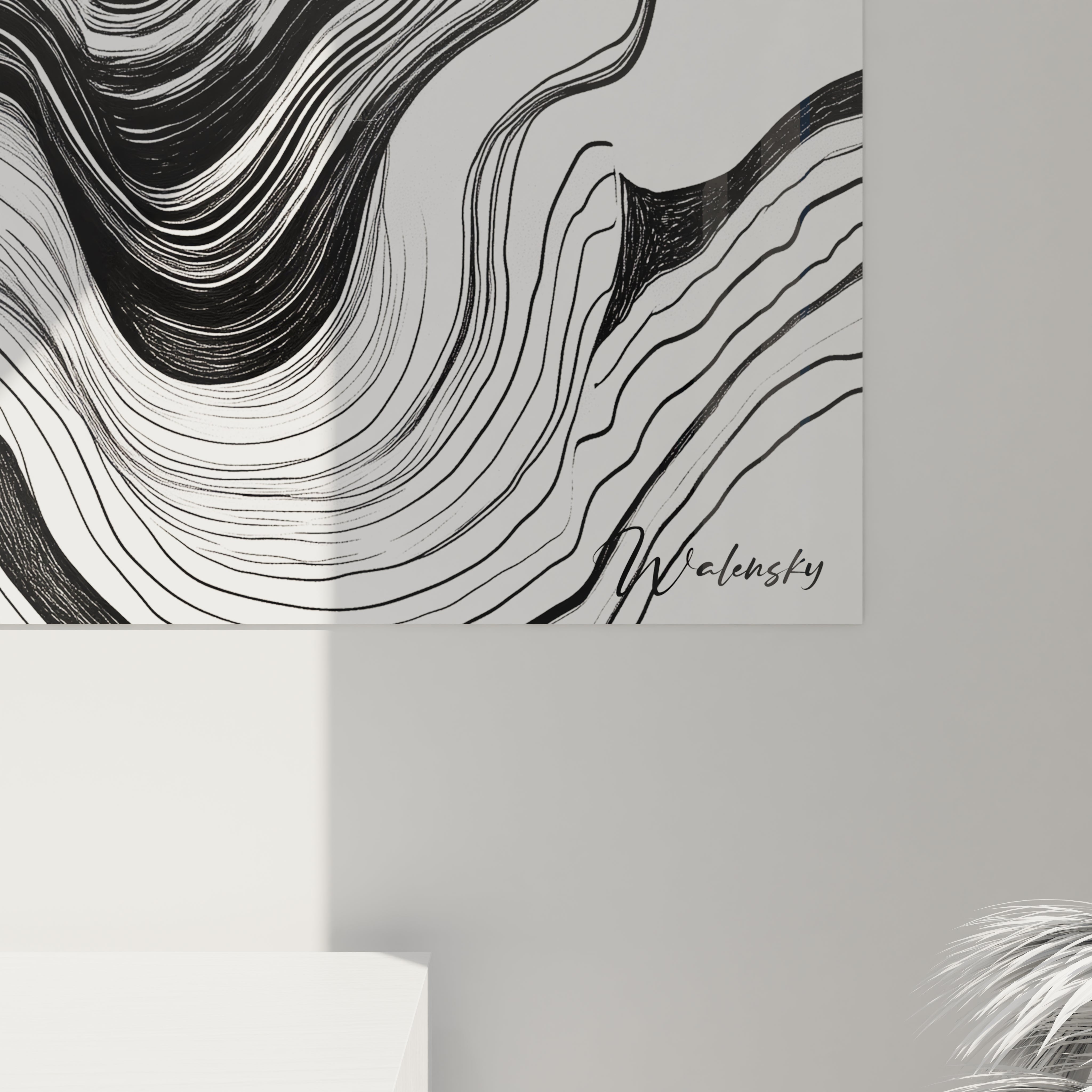 Un tableau abstrait monochrome constitué de rayures noir et blanc formant des vagues sinueuses qui traversent l'espace pictural. Les lignes parallèles créent une texture visuelle hypnotique où les ondulations génèrent une impression de mouvement perpétuel, avec des variations subtiles d'épaisseur renforçant l'effet de profondeur.
