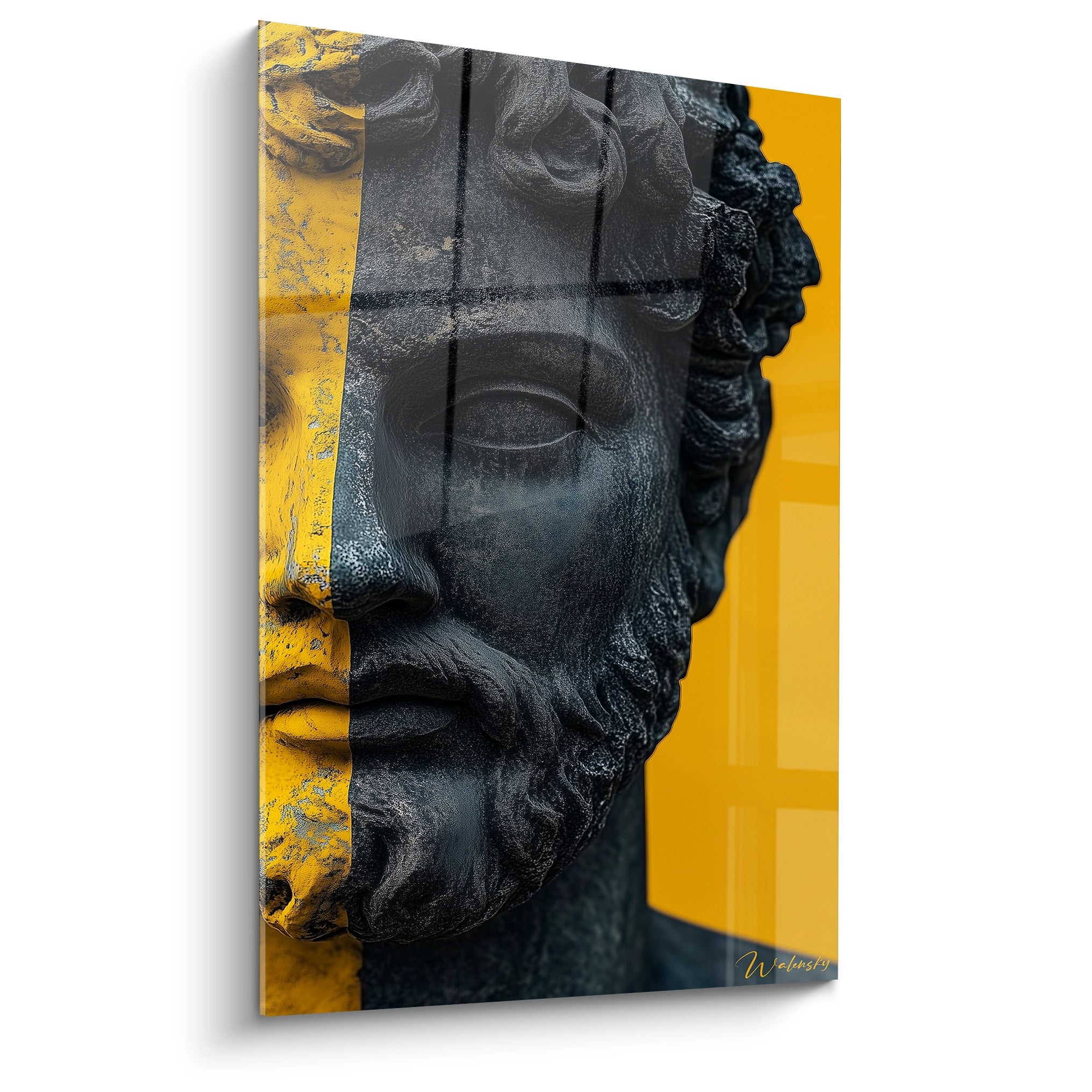 Un tableau statue grecque représentant un profil classique masculin, mi-noir mi-jaune, avec des détails sculptés de cheveux bouclés et barbe, présentant une texture pierreuse sur fond jaune vibrant.
