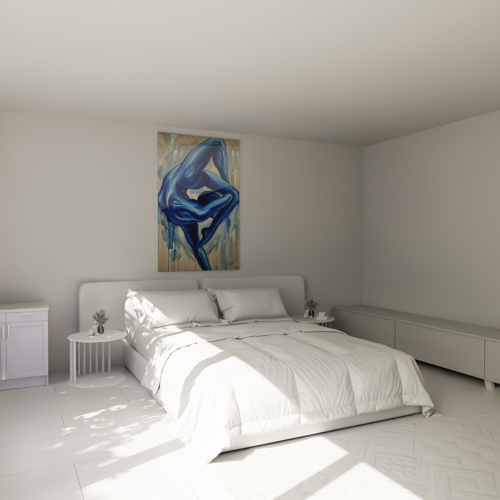 Tableau figure artistique bleue dans chambre moderne, decoration murale elegante aux tons bleus