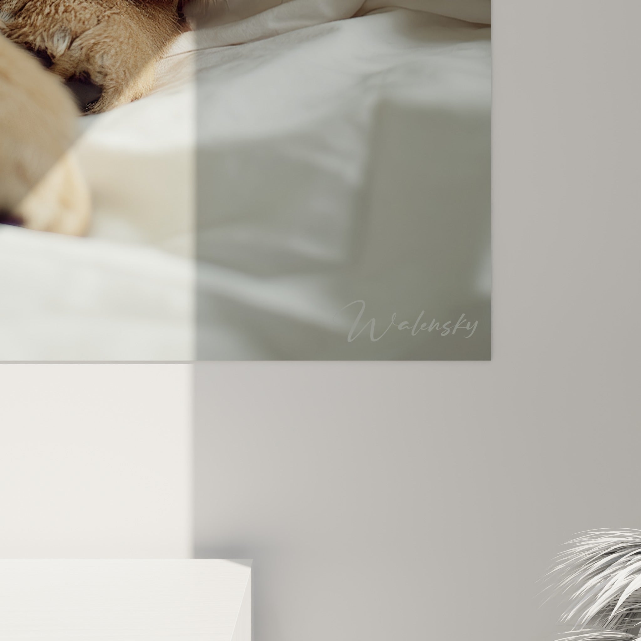 Tableau Chiot roux blotti museau noir entre ses pattes potelées - Petites pattes câlines - Edition Chow Chow