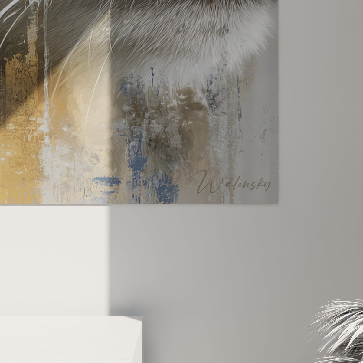 Vista d'insieme quadro murale occhio gatto Abissino con sfondo texture ocra e dettagli realistici