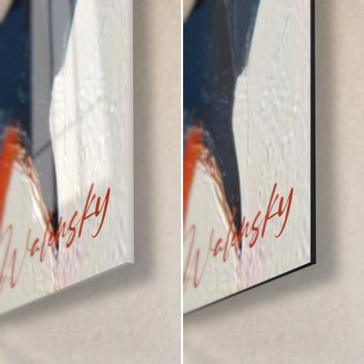 Tableau femme au halo orange, coin bas droit : verre acrylique brillant à gauche, alu Dibond mat à droite, signature rouge, tranche noire