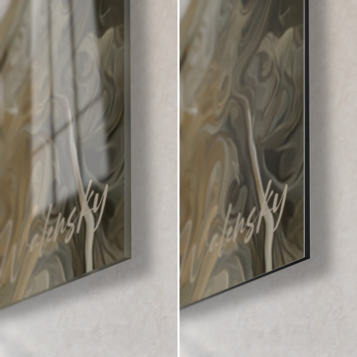 Schilderij sokoke-kat, rechtsonder in beeld, glanzend acrylglas met reflecties links, mat beige aluminium Dibond rechts, 3 mm dik