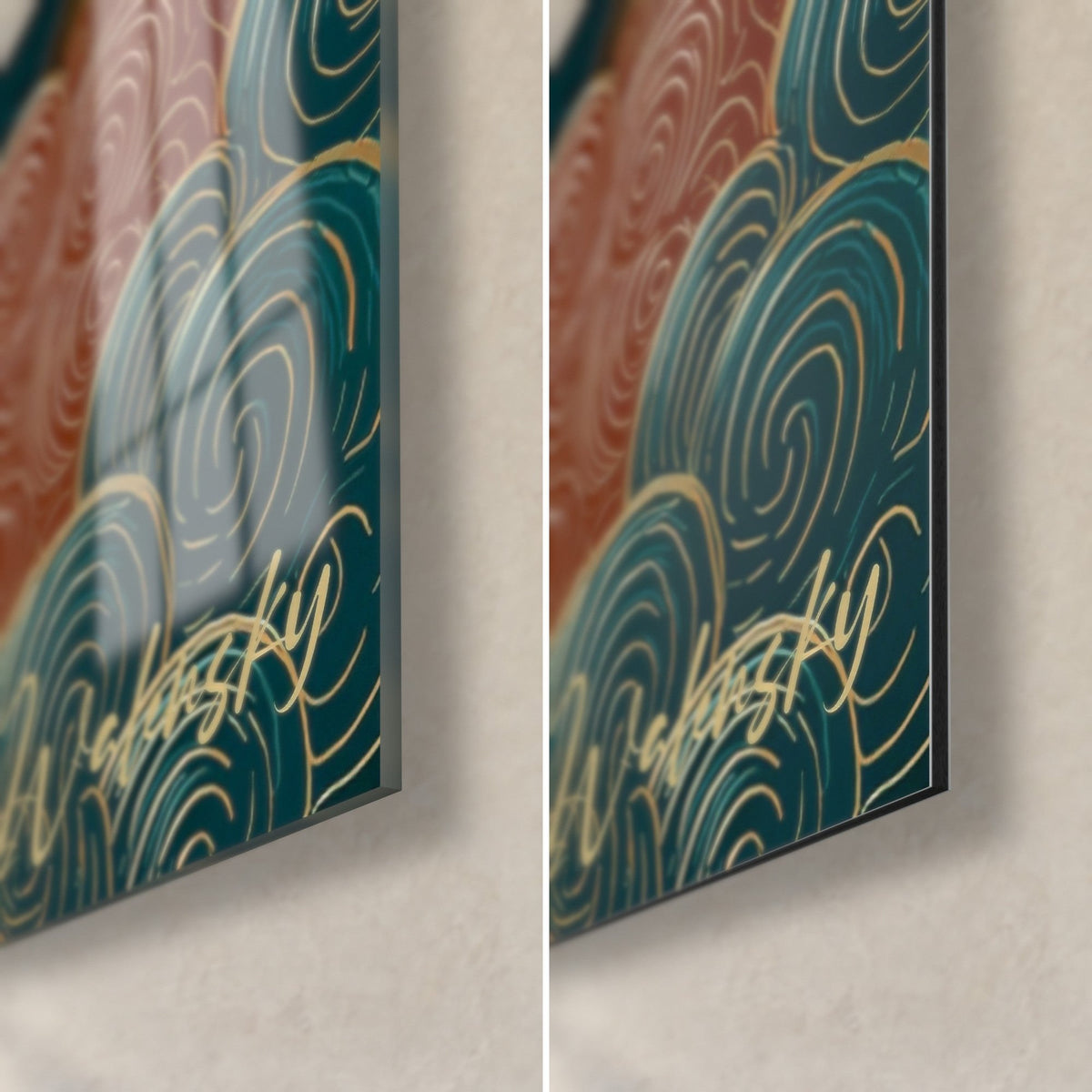 Gemälde Vogel mit elfenbeinfarbenem Gefieder, goldene Spiralen auf Petrol und Terrakotta, untere rechte Ecke aus glänzendem Glas und mattem Dibond