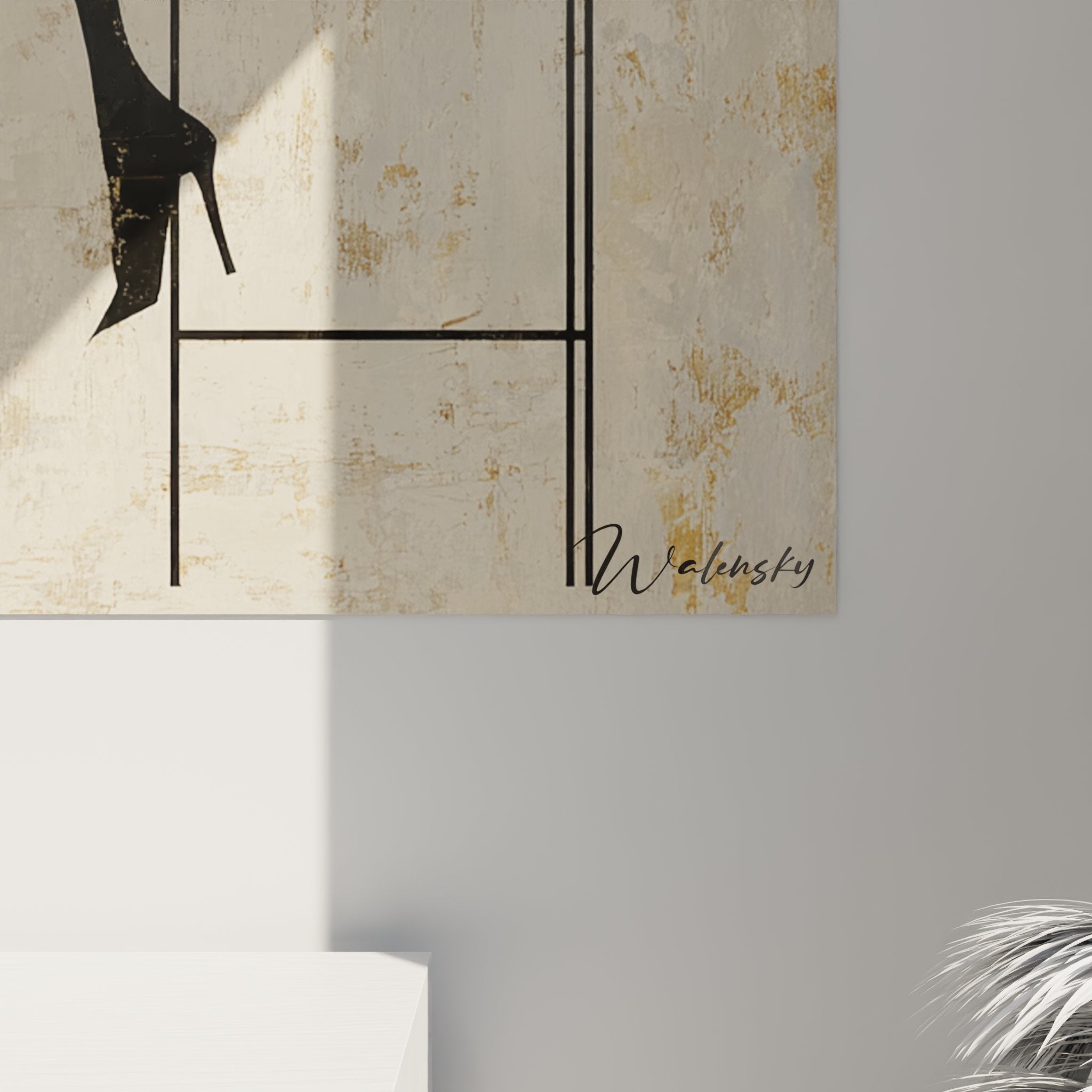 Vue perspective tableau africain silhouette feminine golden halo decoration interieur culture africaine