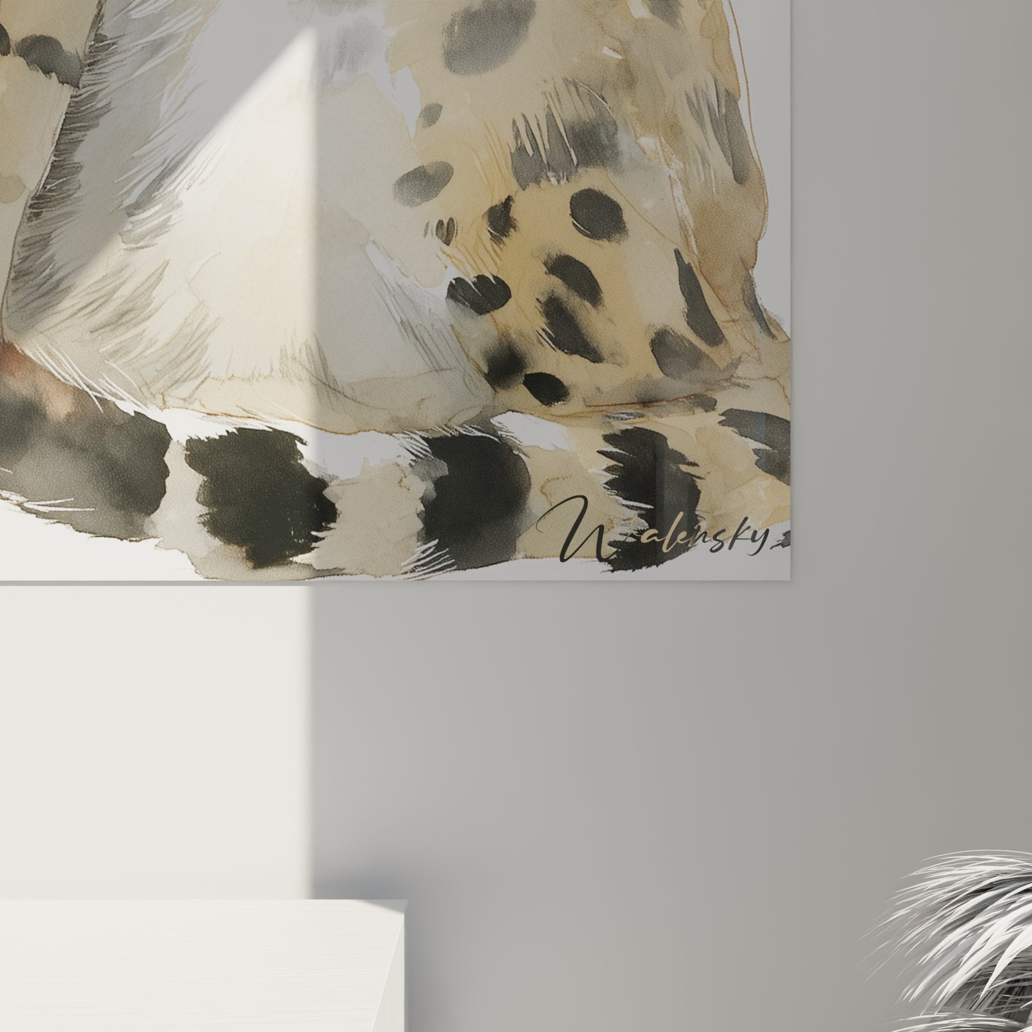 Vue d'ensemble tableau chat Savannah, cadre moderne, décoration intérieure contemporaine, art félin mural