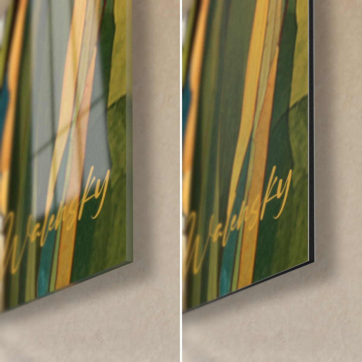 Schilderij van een hondenportret, rechtsonder: glanzend acrylglas links, mat zwart Dibond rechts, groen en goud, rand van 3 mm