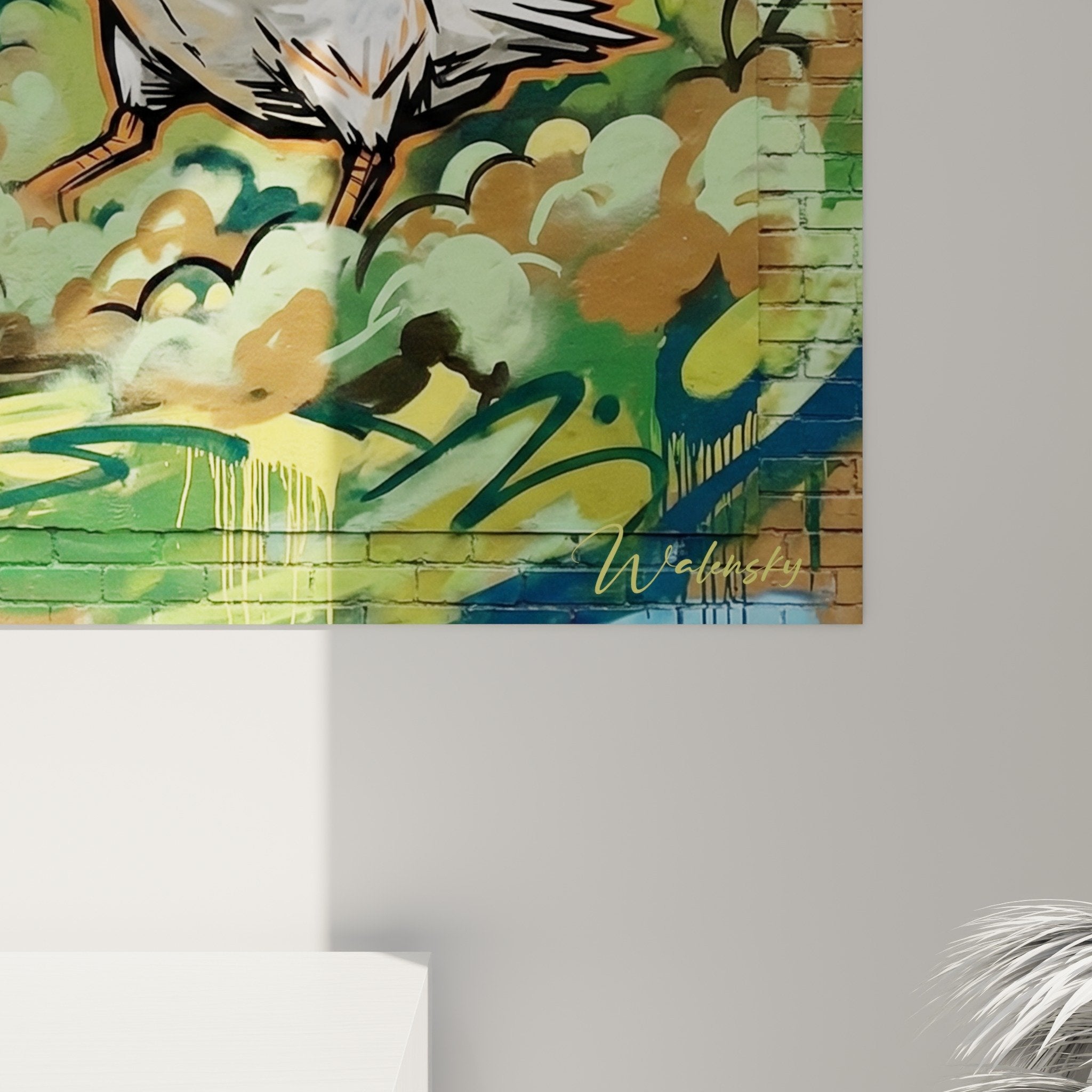 Vue d'ensemble tableau Keeshond argenté oiseau vol fond urbain coloré