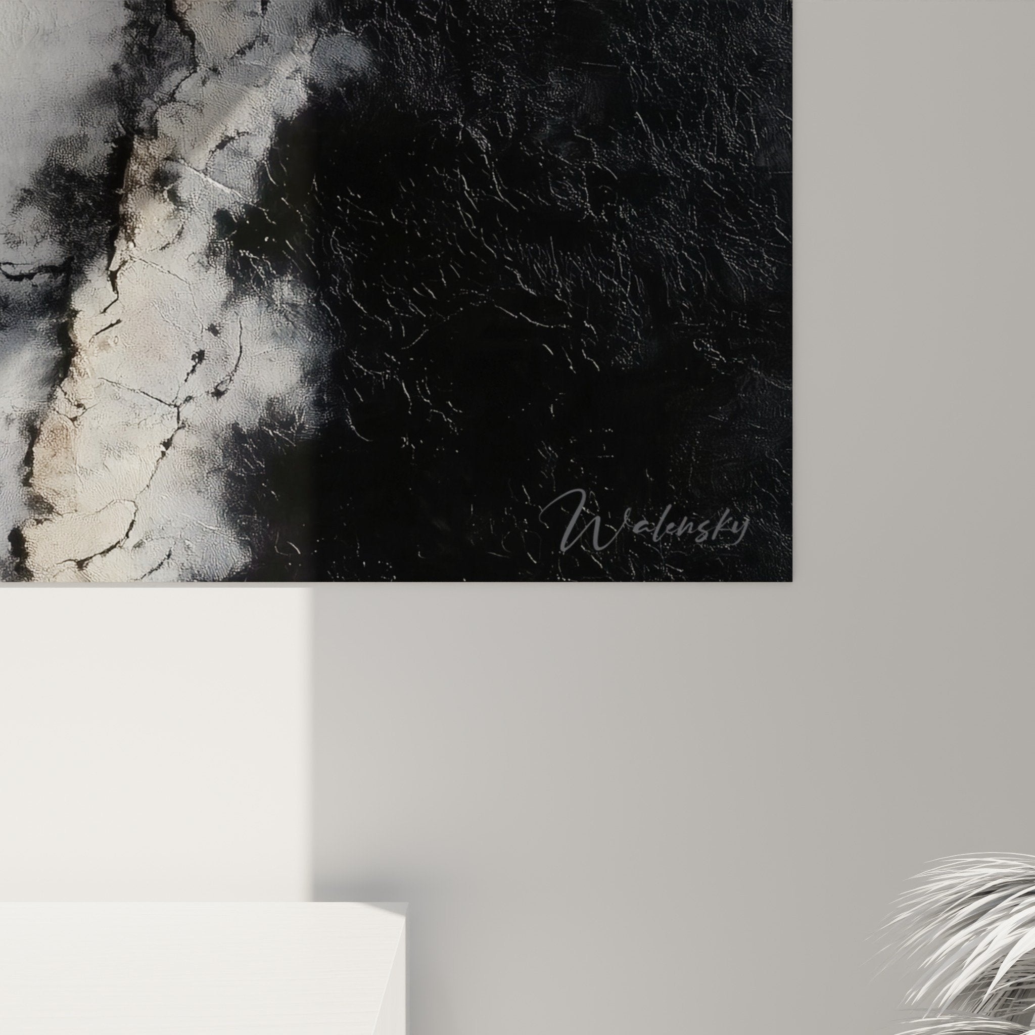 Vue ensemble tableau mural abstrait contrastes blanc noir decoration moderne