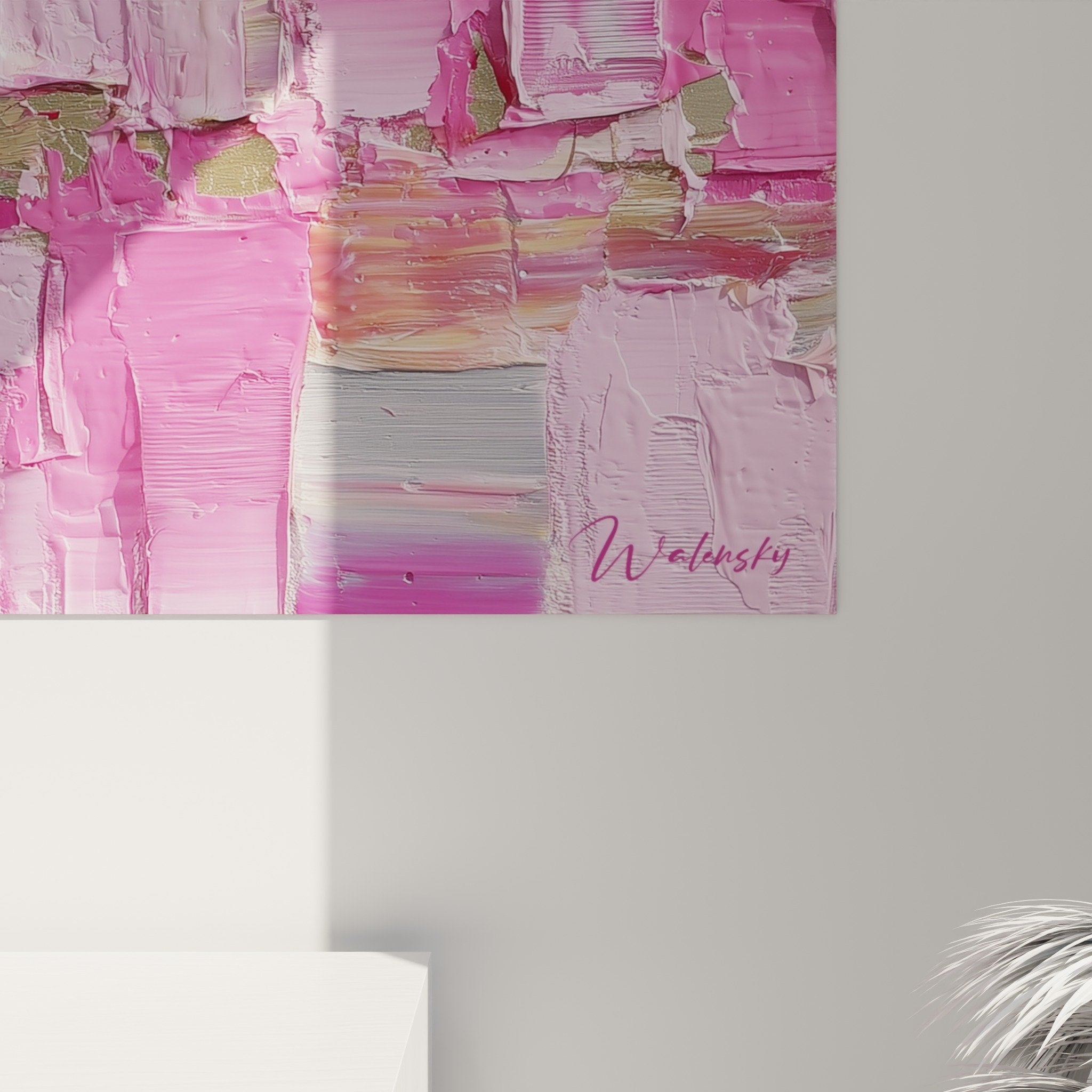 Vue d'ensemble tableau abstrait roses intenses, composition dynamique pour décoration murale moderne