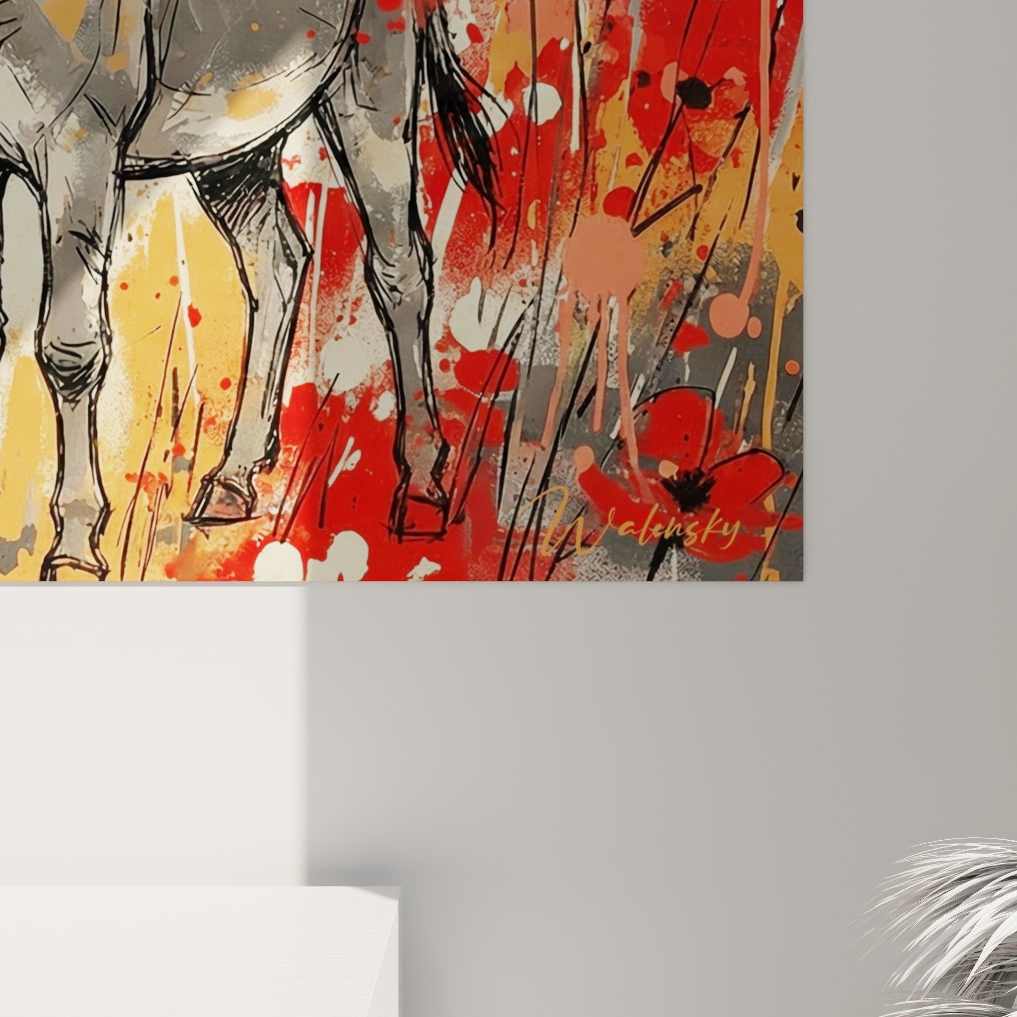 Gesamtansicht des Gemäldes Esel und Mohn in einem modernen Interieur mit harmonischen Farben