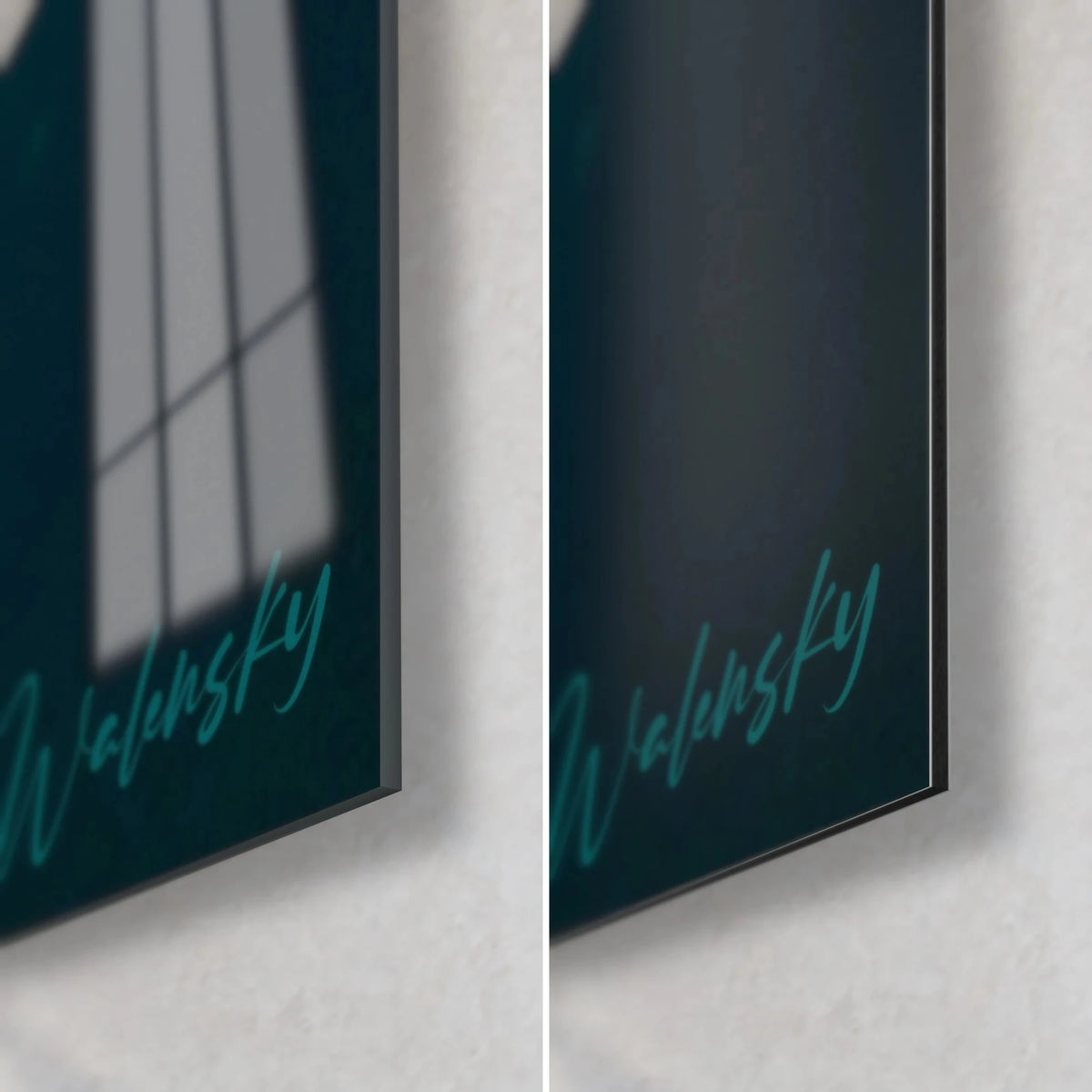 Schilderij van een ondergedompelde speler in marineblauwe short, rechtsonder: glanzend acrylglas links, mat zwart Dibond rechts, 3 mm rand