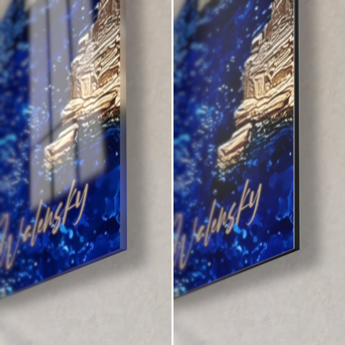 Tableau gorge rocheuse et cascade, coin bas droit : verre acrylique brillant bleu profond à gauche, Dibond mat à droite, tranche de 3 mm