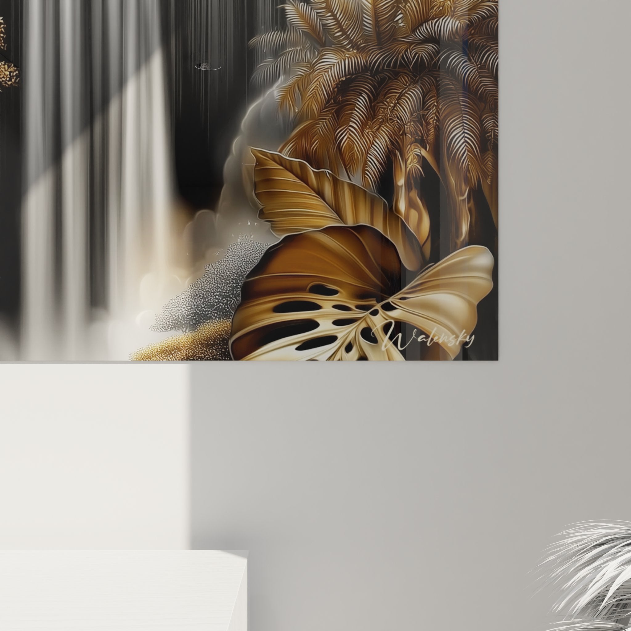 Vue ensemble tableau cascade tropicale dorée, art décoratif nature avec chute d'eau et végétation luxe