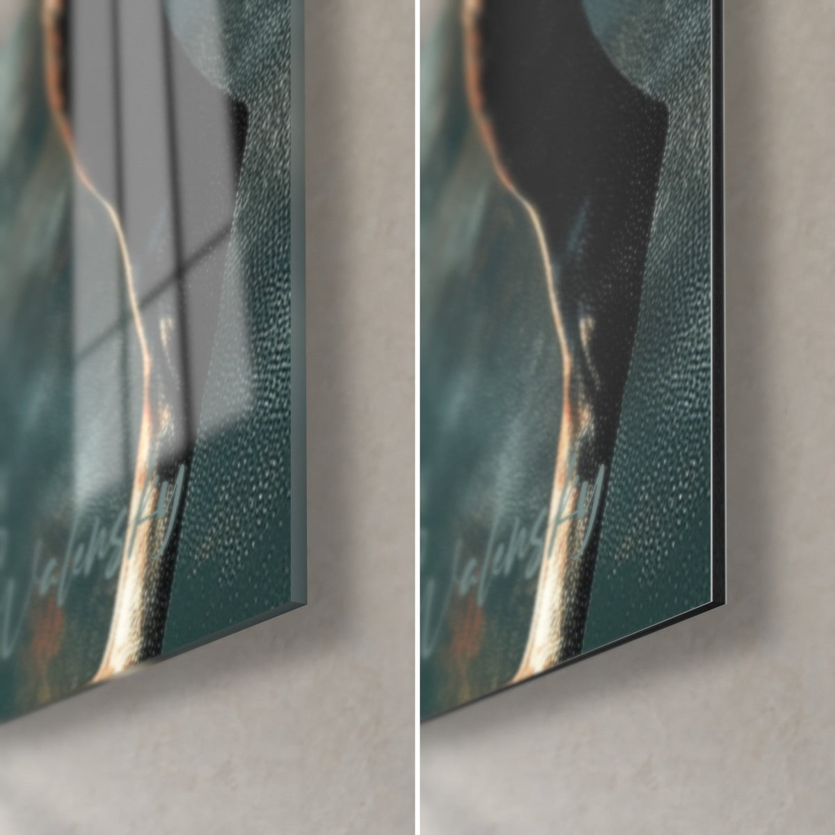 Wall art of a slender dog with golden rays, bottom right corner: glossy acrylic glass on the left, matte dark green Dibond on the right