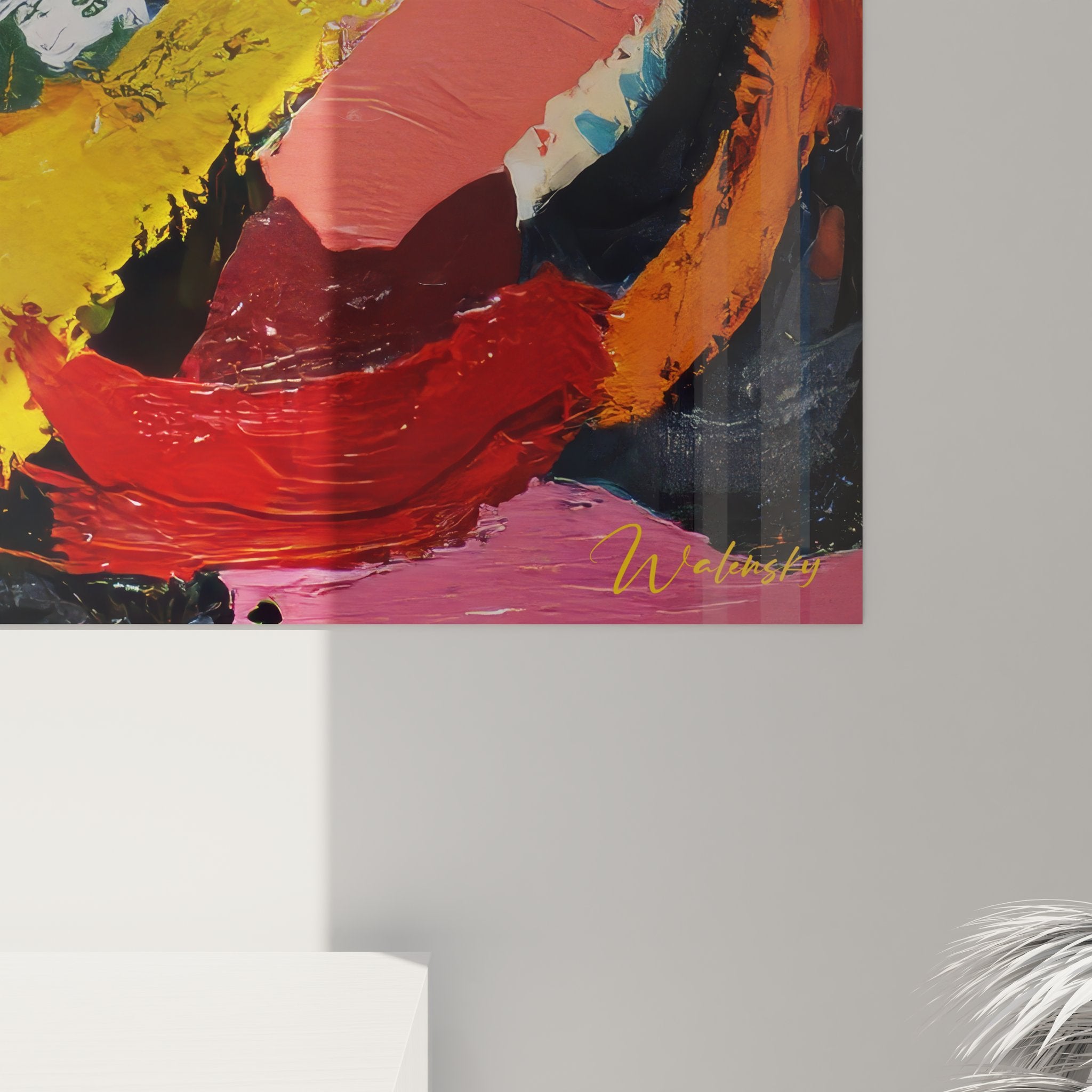 Vue ensemble tableau explosion colorée abstraite moderne sur mur blanc décoration artistique