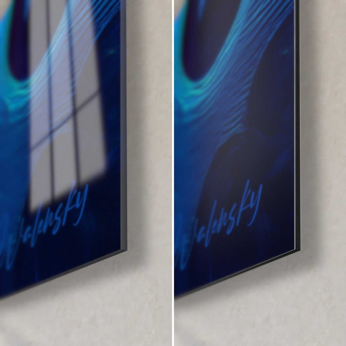 Quadro sinfonia cosmica con spirali blu navy e turchese, angolo in basso a destra in vetro lucido e Dibond opaco, spessore 3 mm