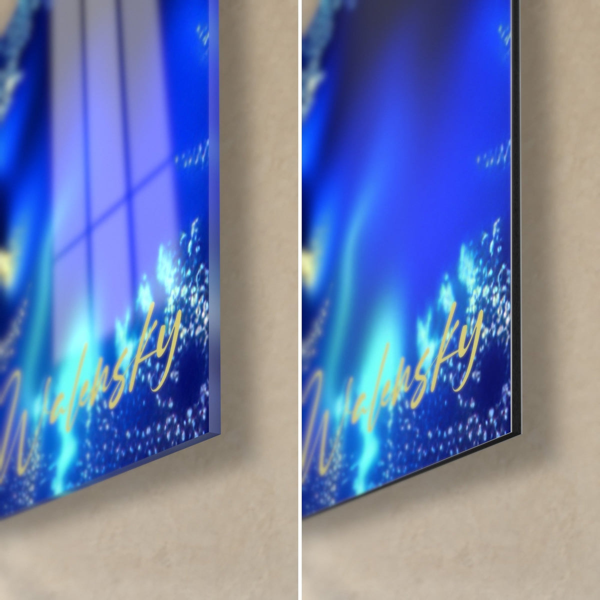 Cuadro vórtice fractal dorado y azul profundo, esquina inferior derecha: cristal acrílico brillante a la izquierda, aluminio Dibond mate a la derecha, canto de 3 mm