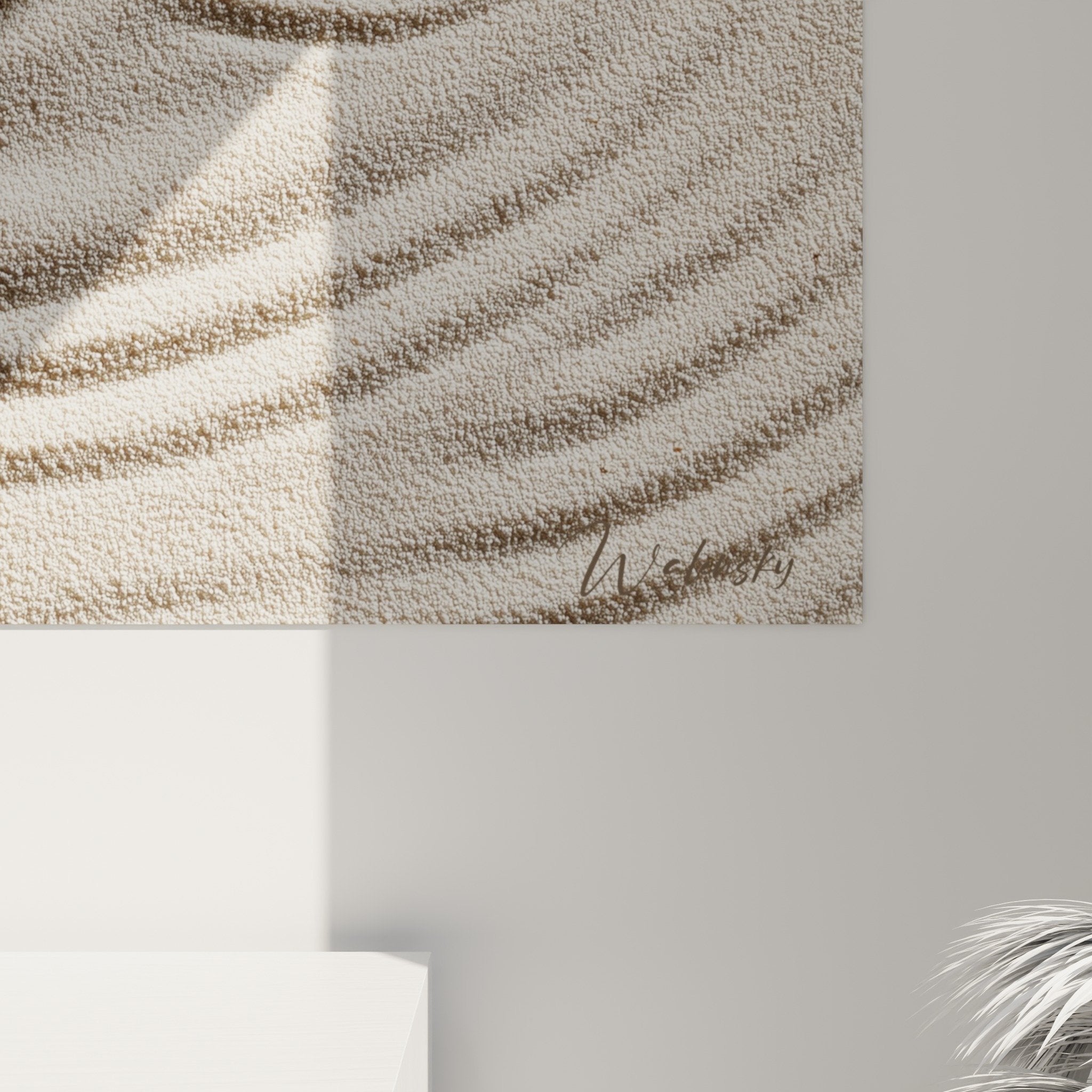 Vue d'ensemble du tableau galets sur sable dans salon moderne, effet décoratif zen et minimaliste