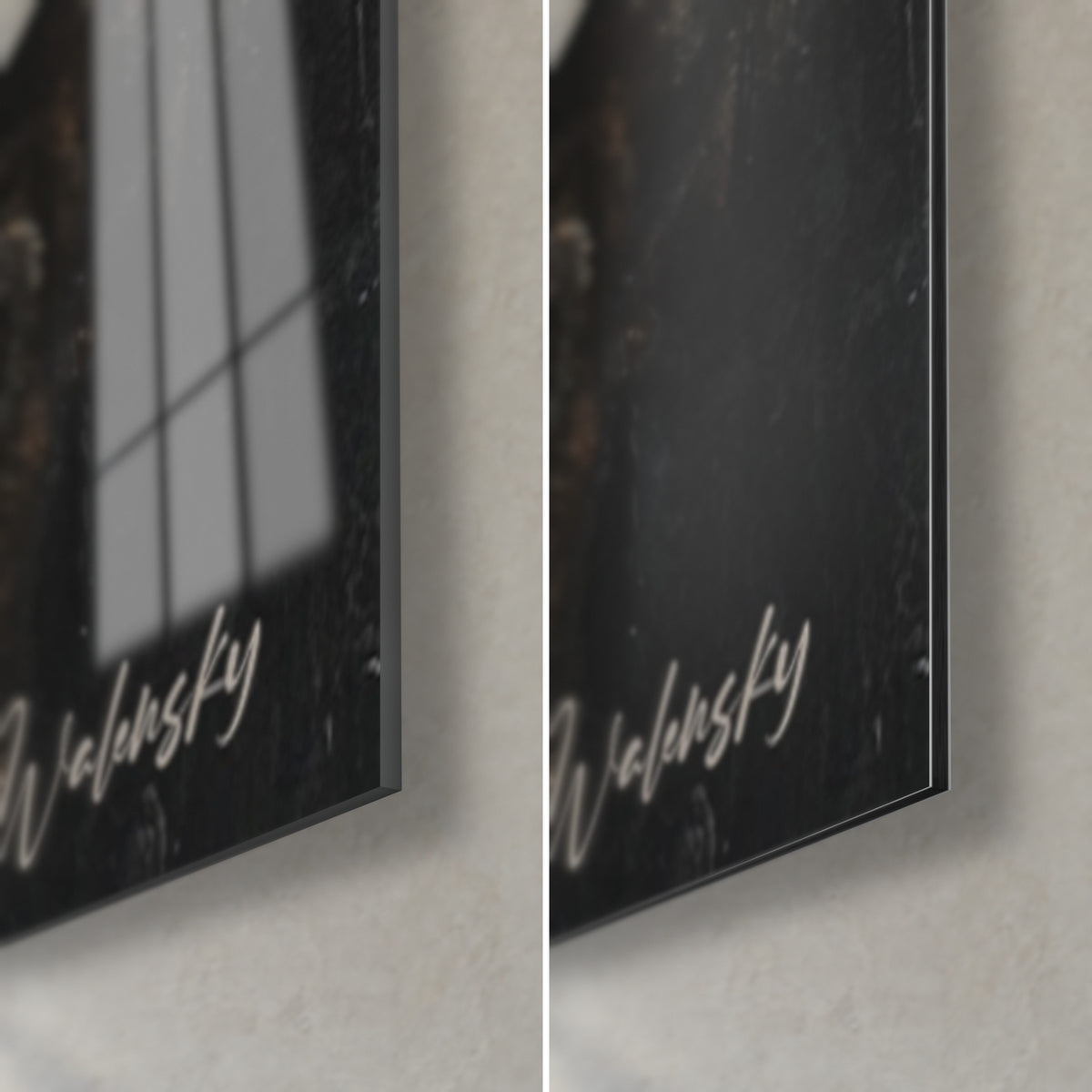 Tableau engrenage sombre et signature Walensky crème, coin bas droit : verre brillant à gauche, Dibond mat à droite, tranche 3 mm