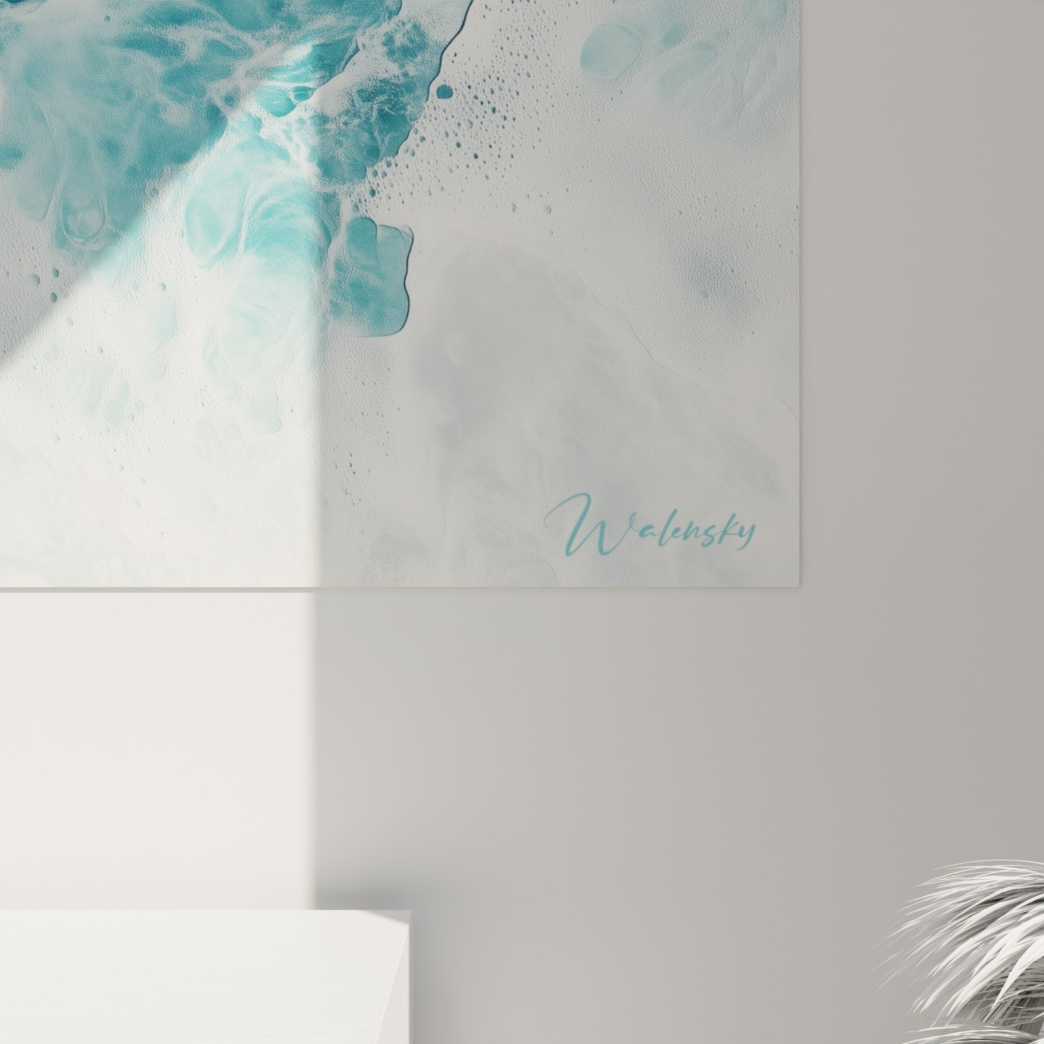 Vue d'ensemble tableau marbre abstrait bleu marine et turquoise dans intérieur décoré